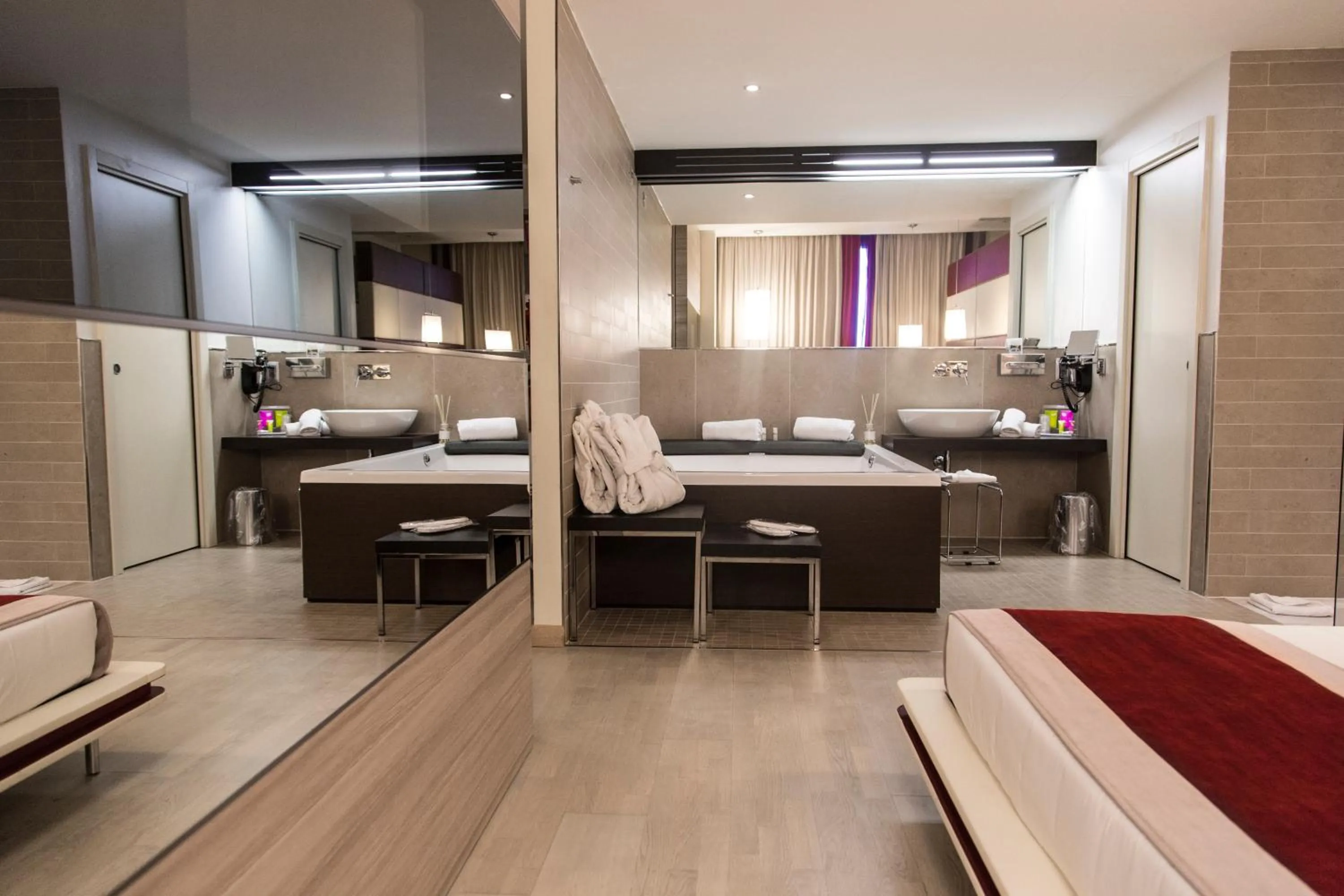 Bathroom, Bed in AS Hotel Limbiate Fiera