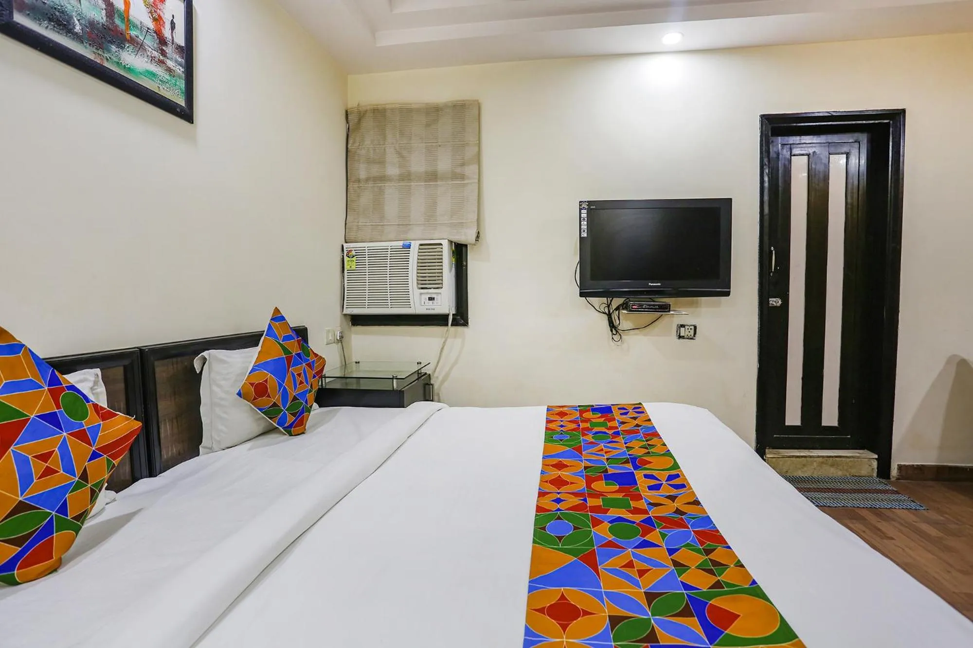 Bed in FabHotel Blue Moon Home Stay