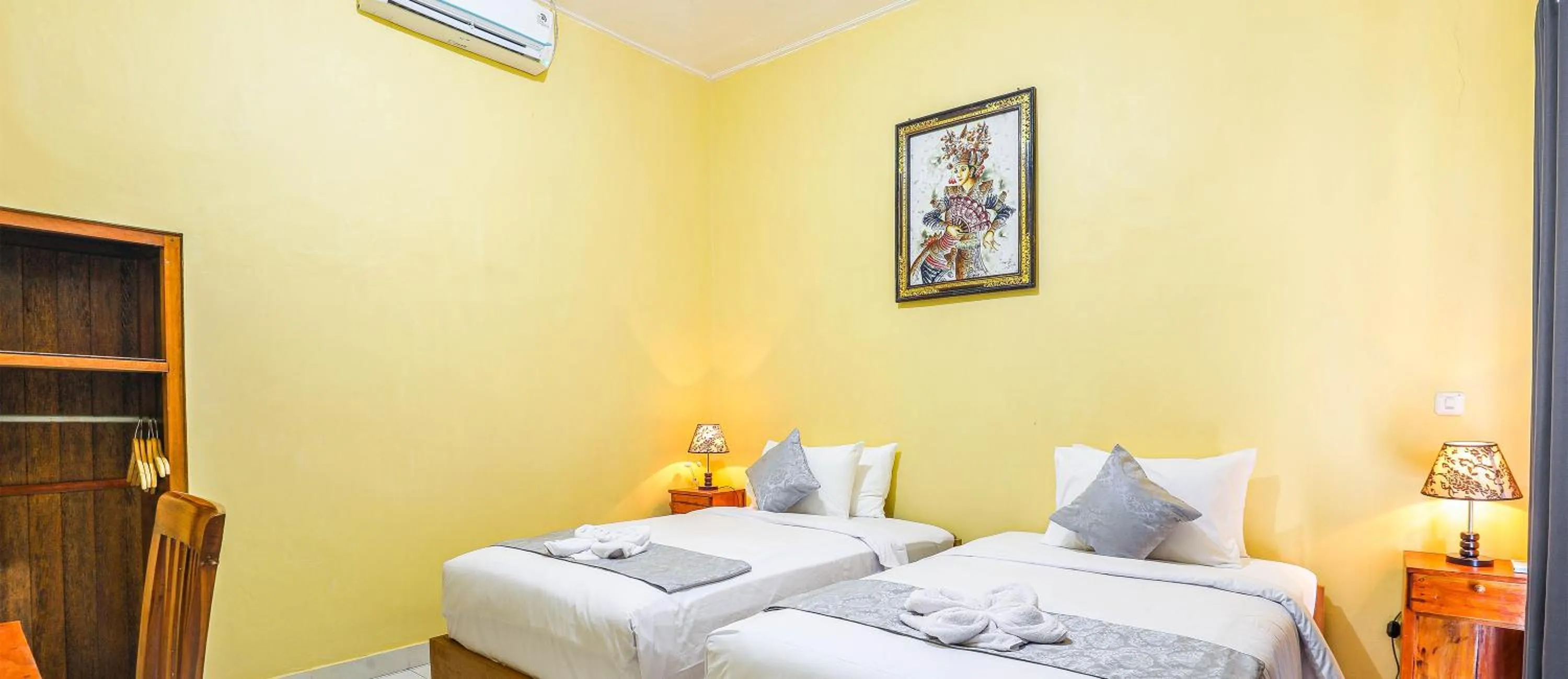 Property building, Bed in The Salang Guest House