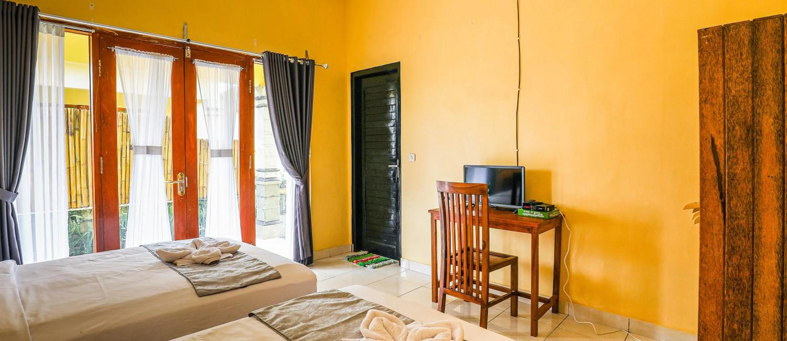 Property building, Bed in The Salang Guest House