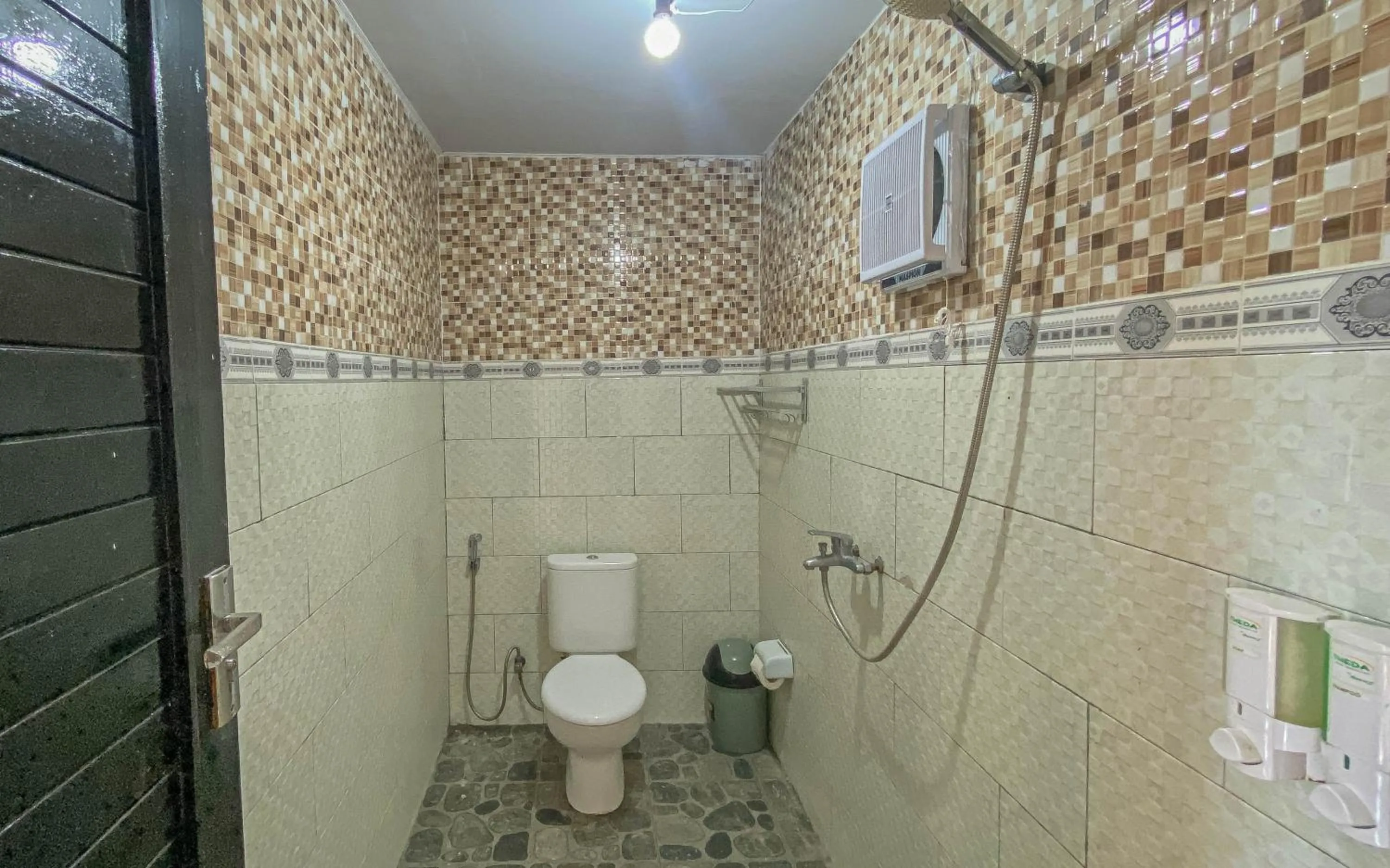 Shower in The Salang Guest House