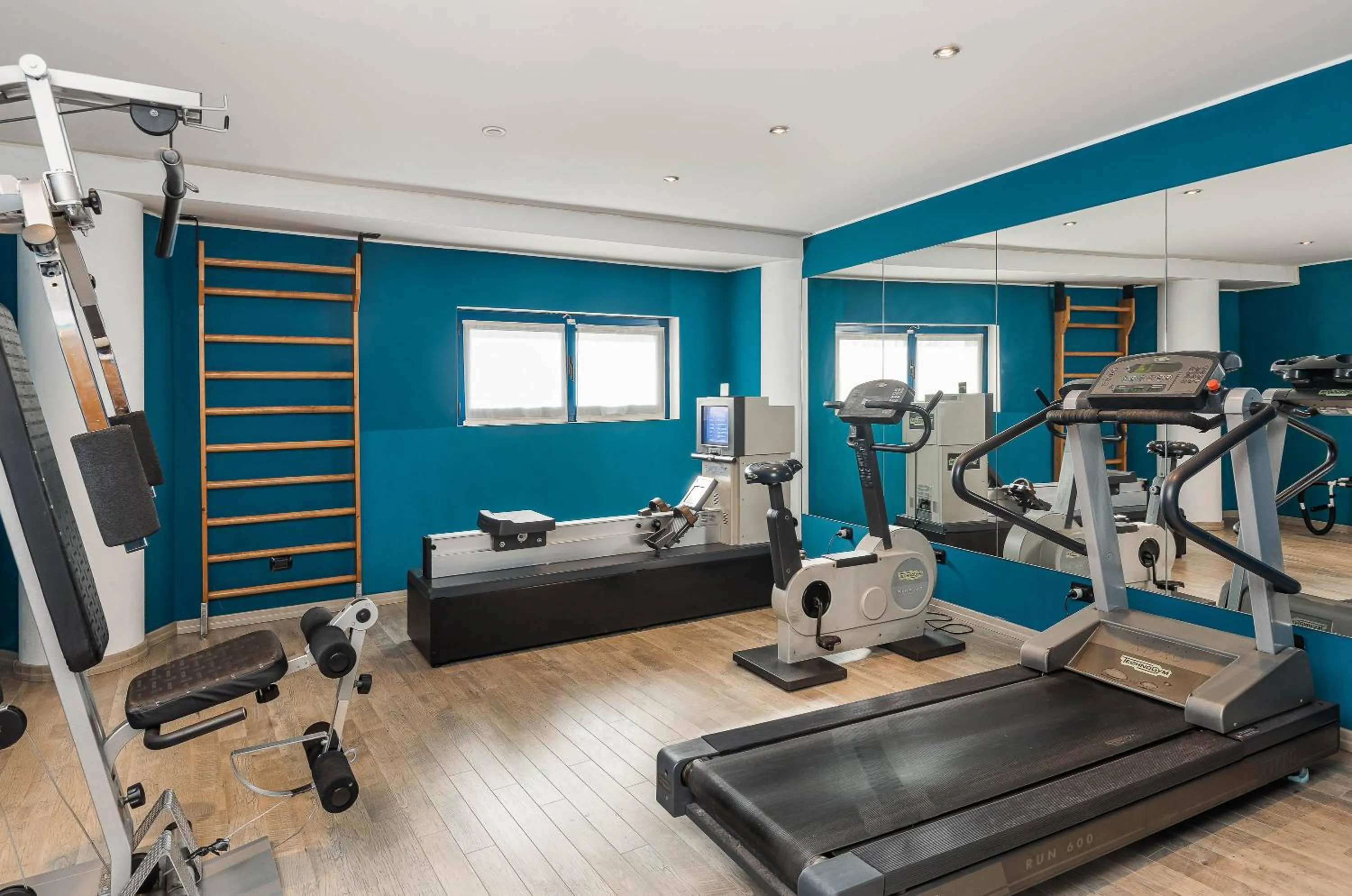 Fitness centre/facilities in Welcome Hotel