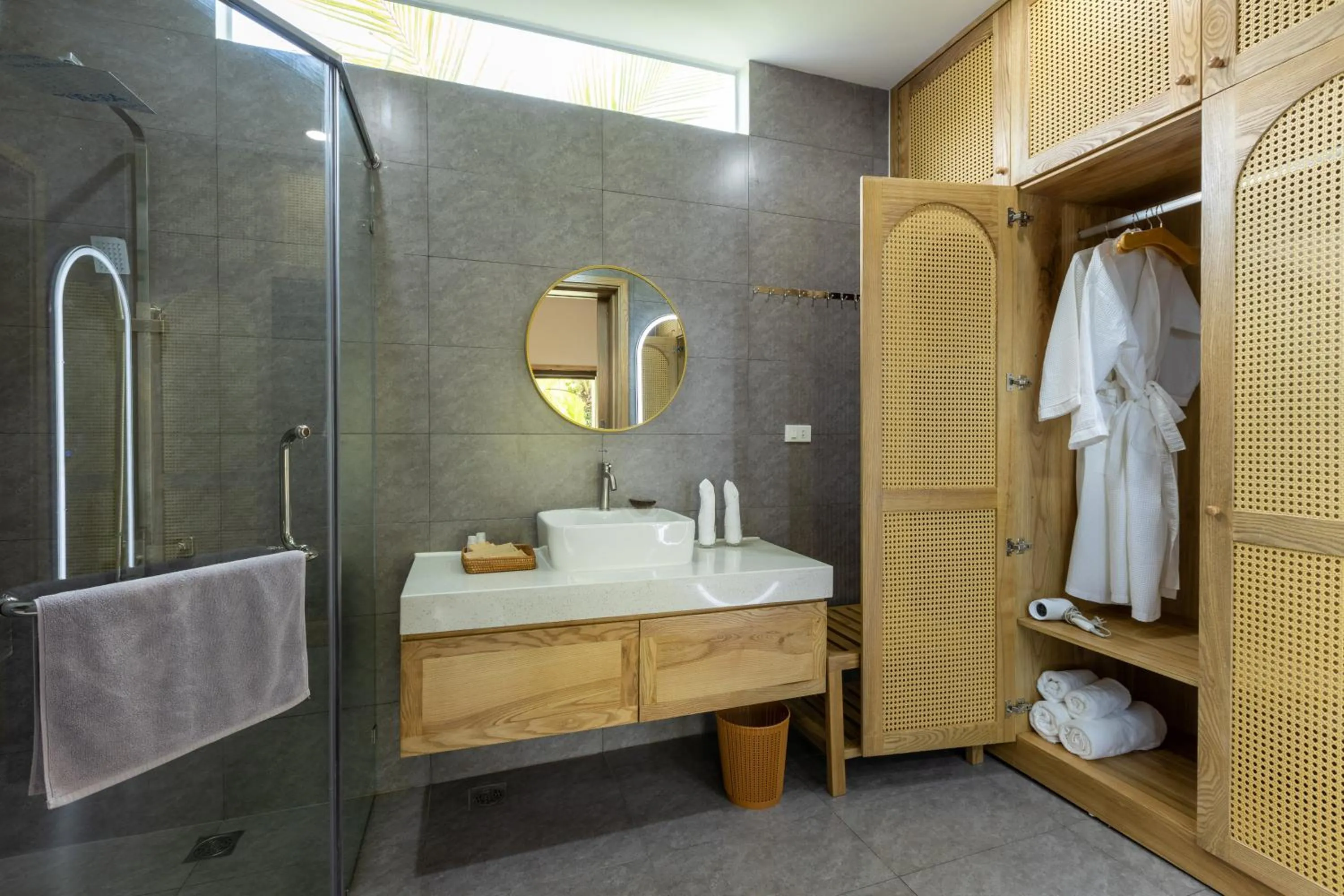 Toilet in Coco Garden Resort