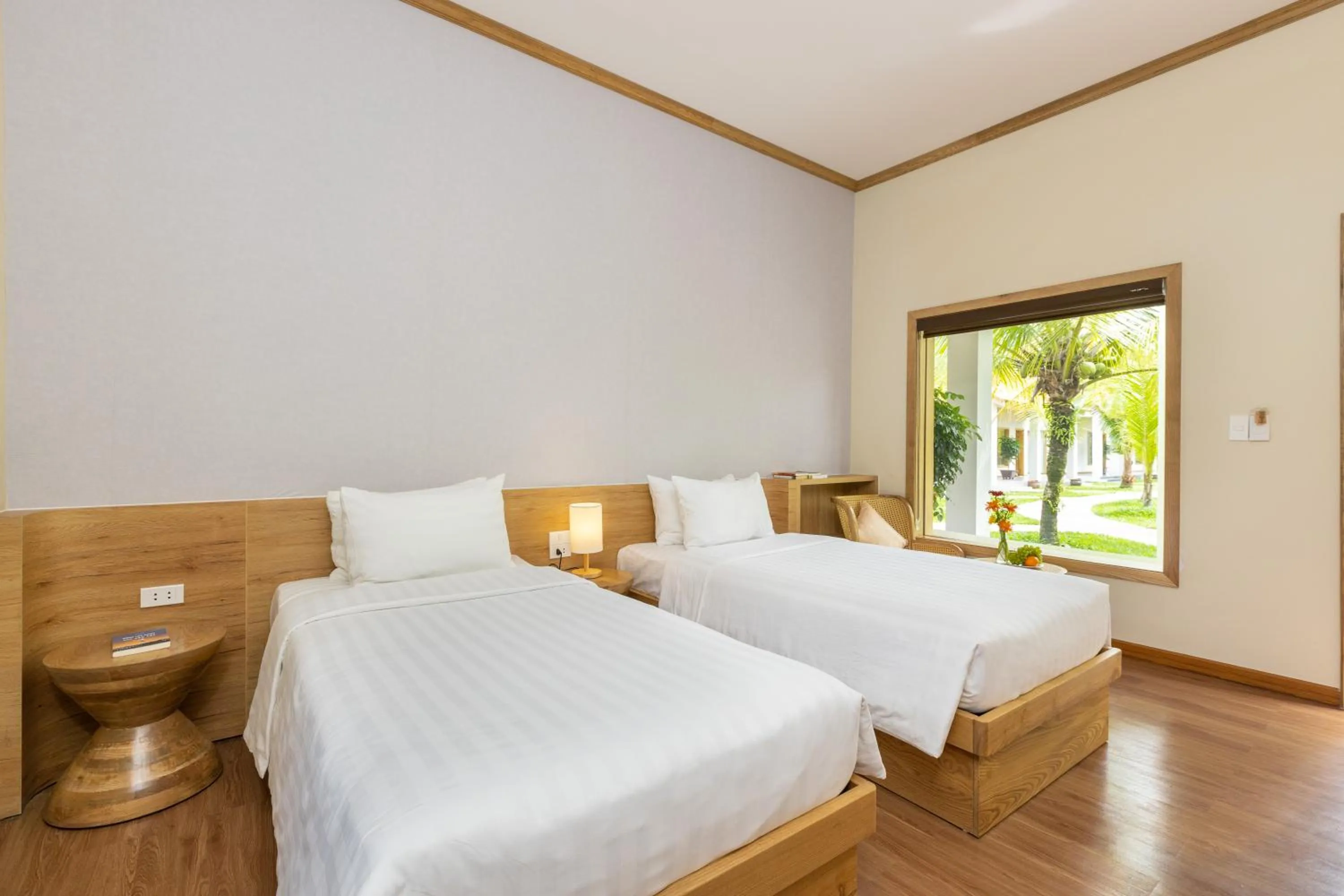 Photo of the whole room, Bed in Coco Garden Resort