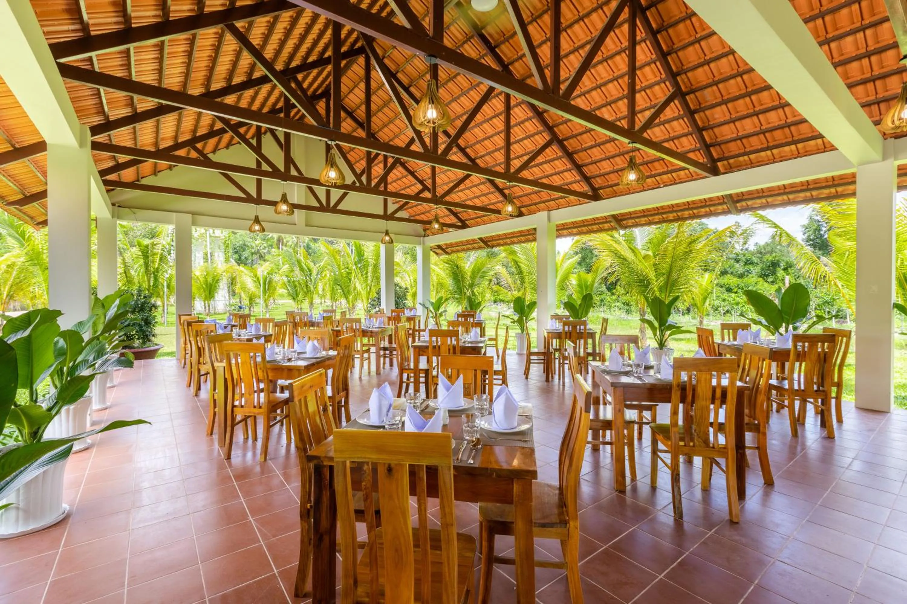 Restaurant/places to eat in Coco Garden Resort