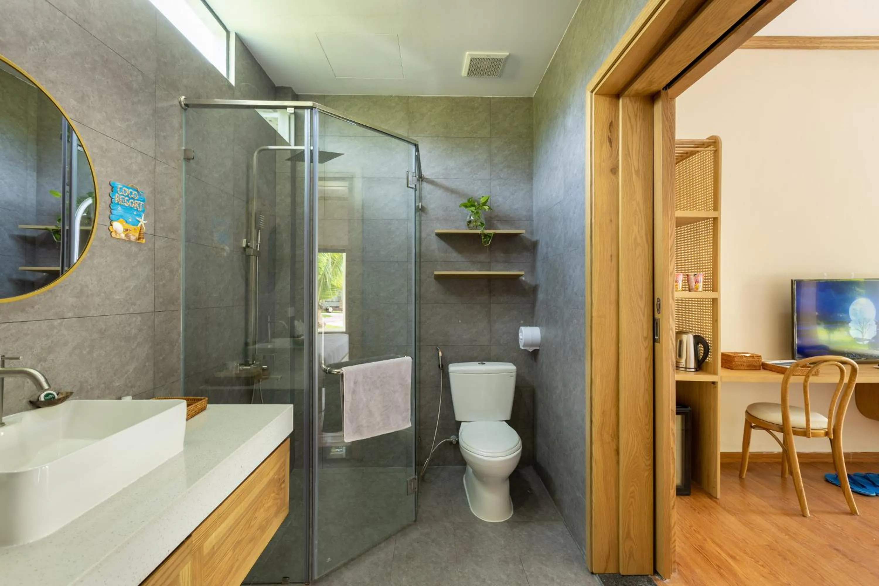 Toilet in Coco Garden Resort