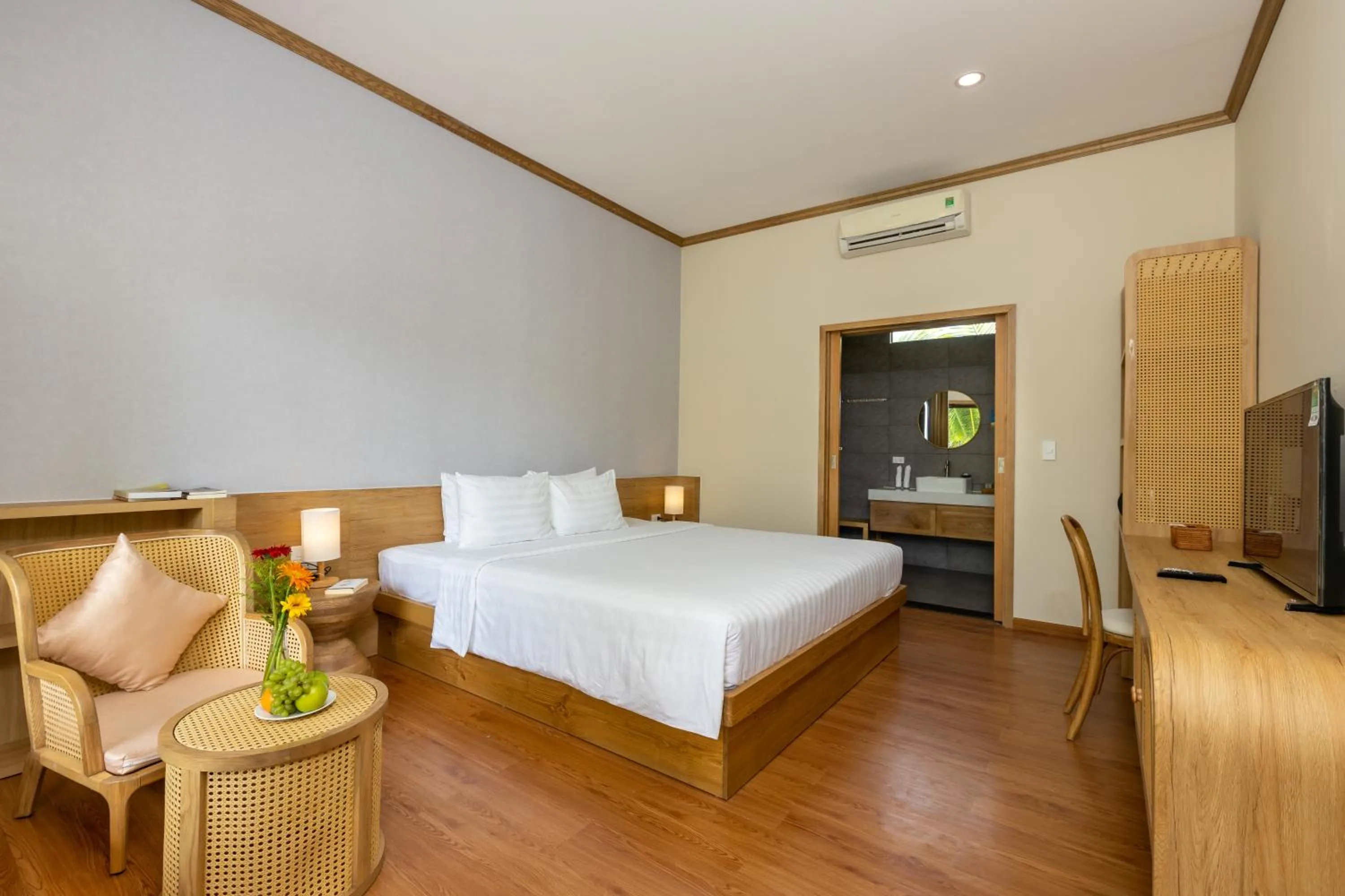 Bed in Coco Garden Resort