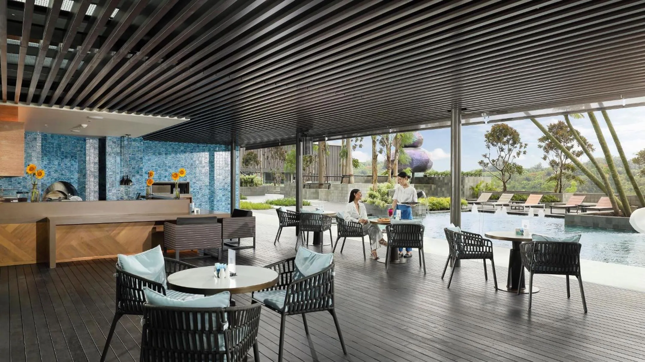 Restaurant/places to eat in Padma Hotel Semarang