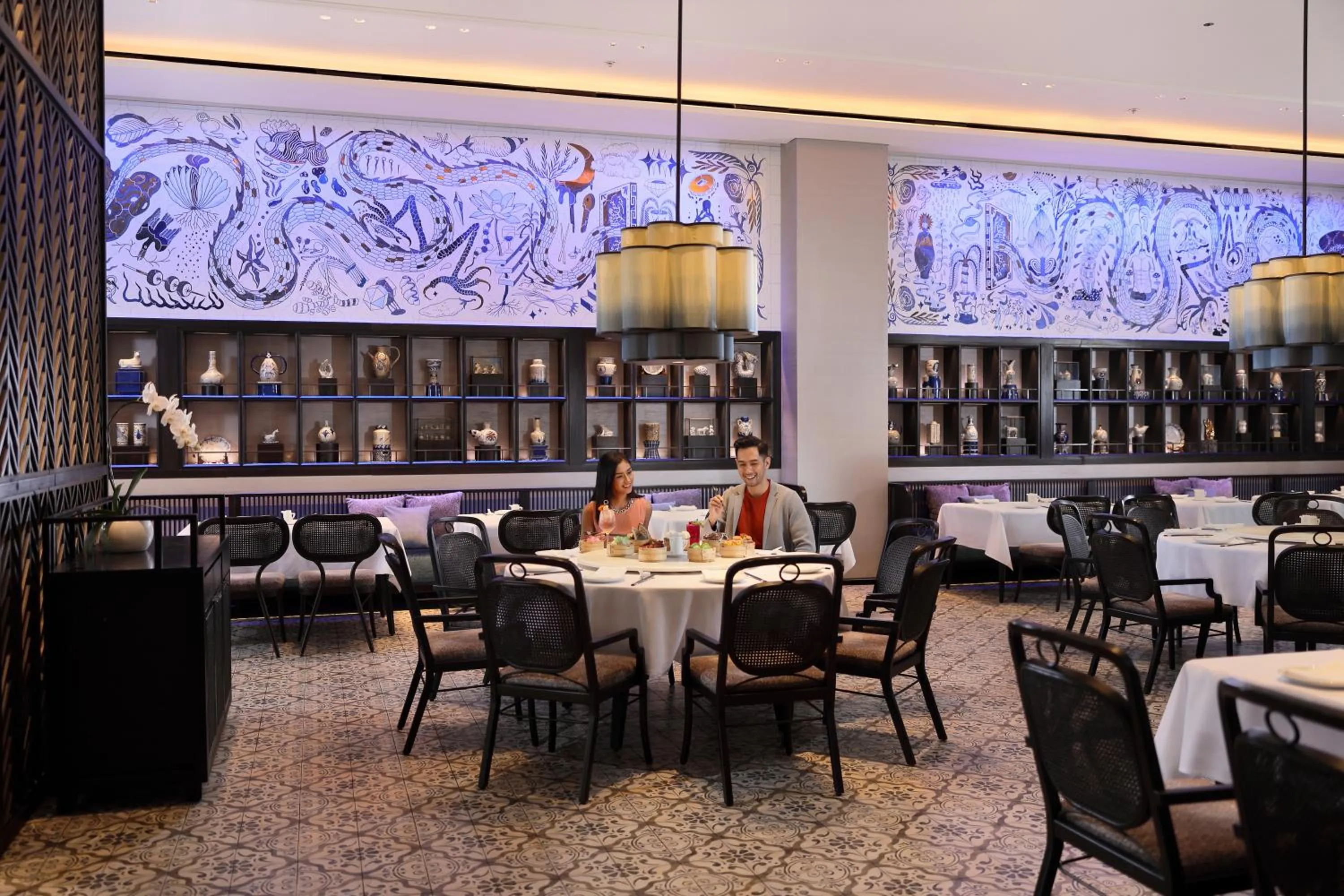 Restaurant/places to eat in Padma Hotel Semarang