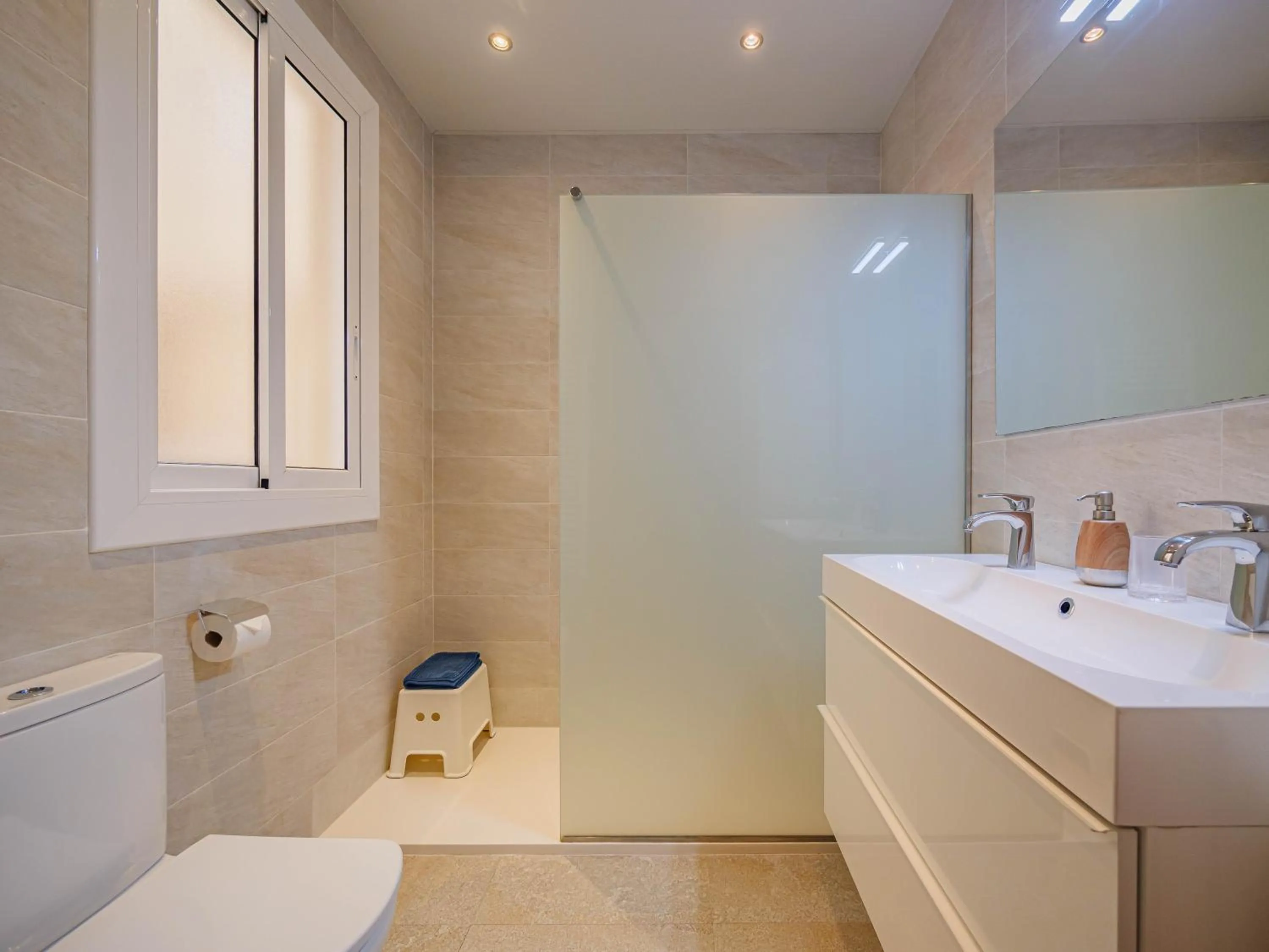 Shower in Absolute Sagrada Familia