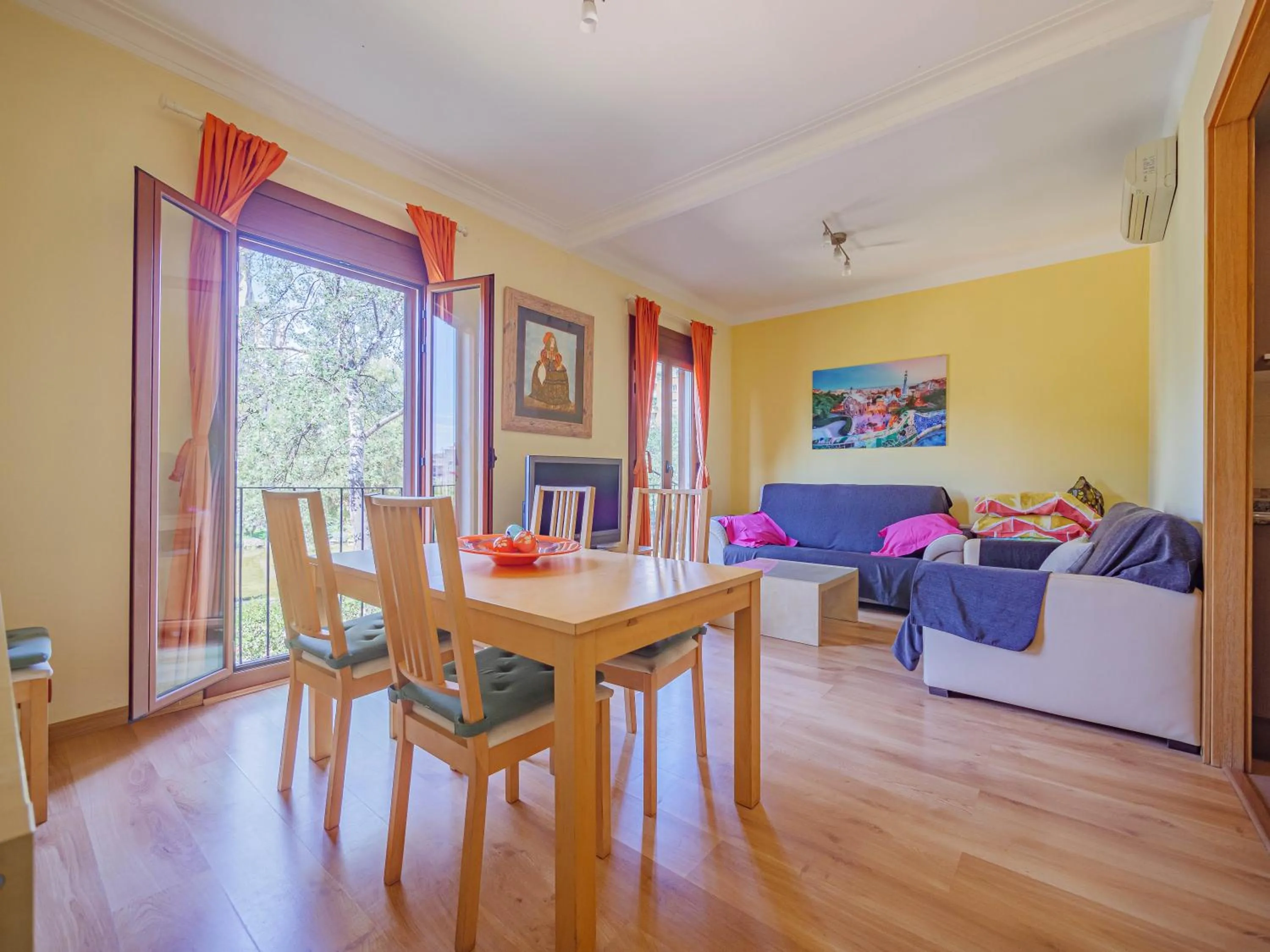 Living room in Absolute Sagrada Familia