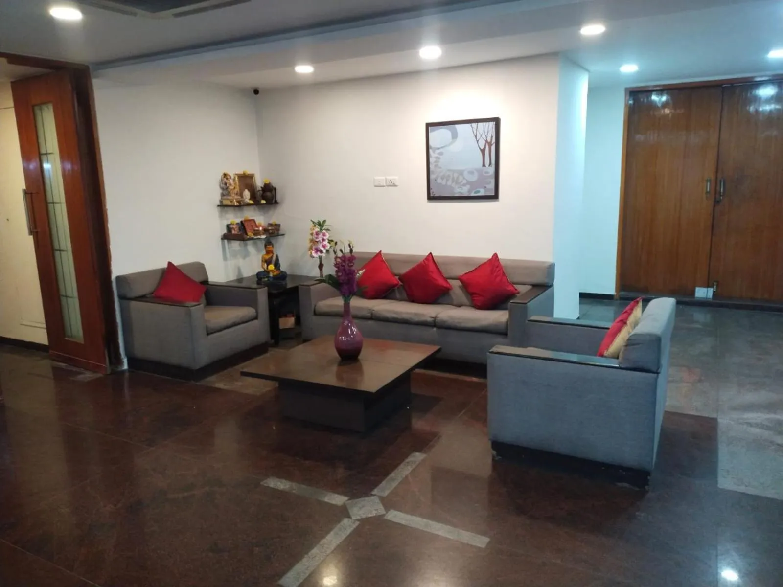 Lobby or reception in The Townhall (Unit of Prohotel)