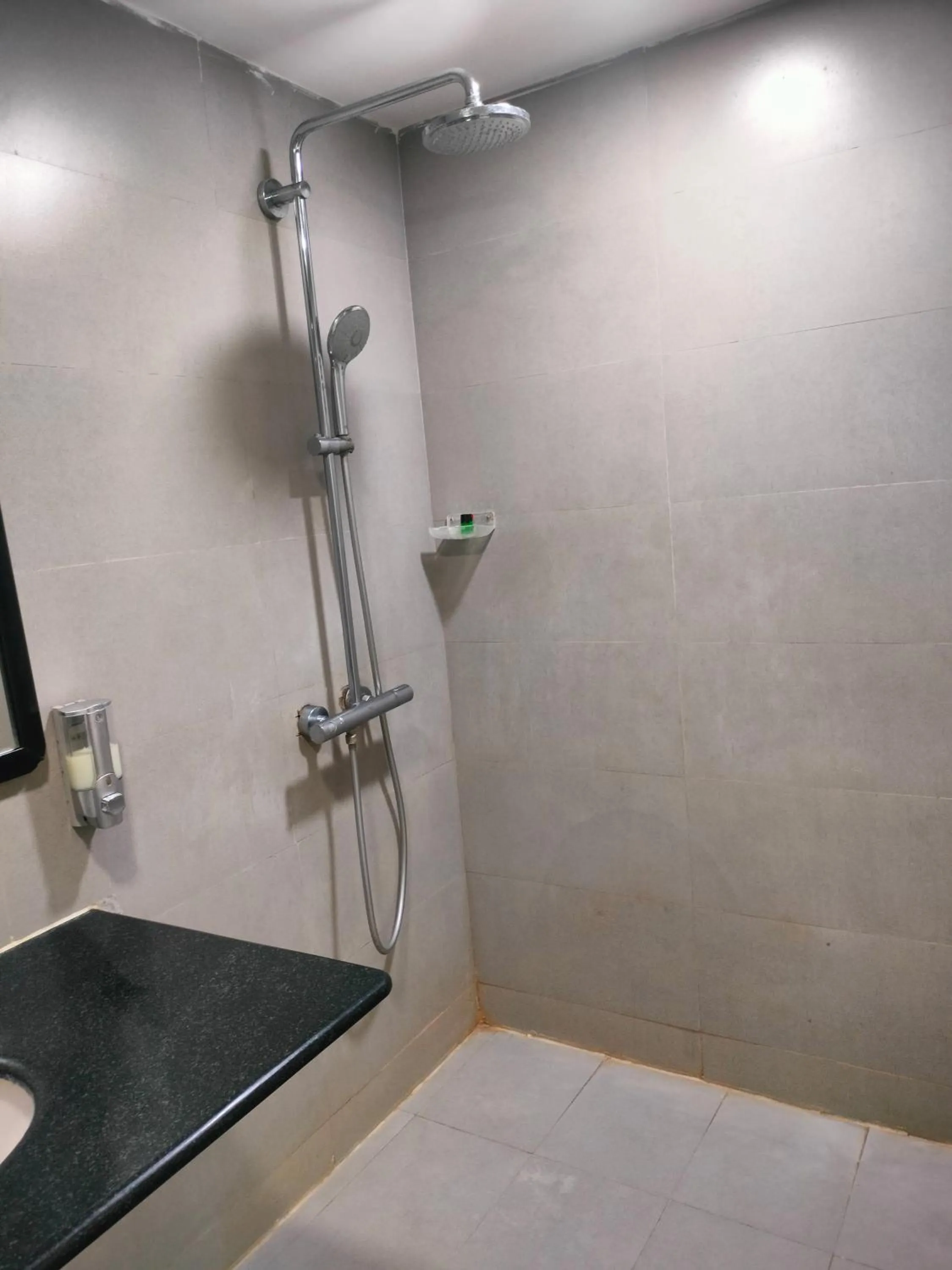 Bathroom in The Townhall (Unit of Prohotel)