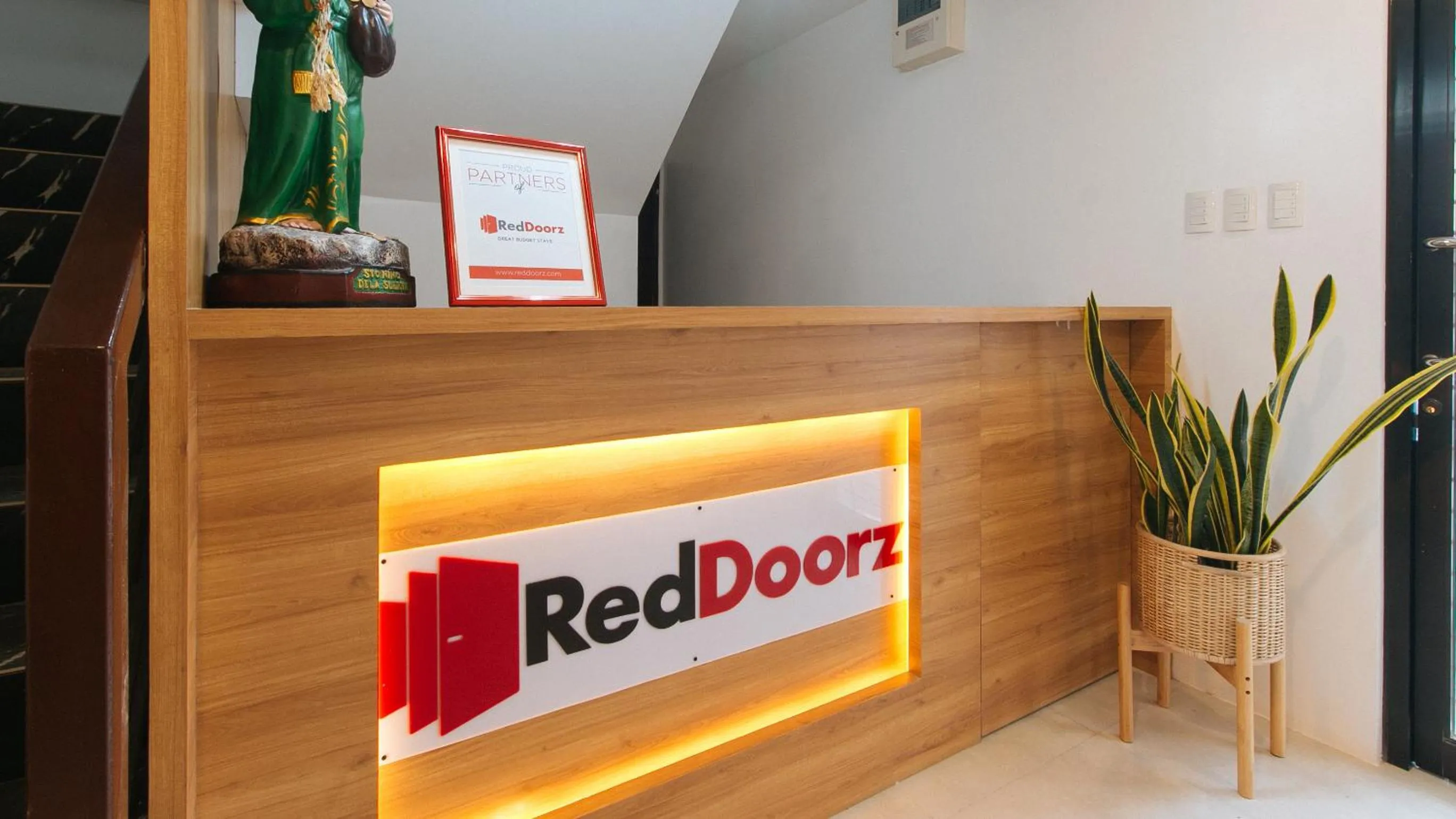 Lobby or reception in RedDoorz near UST Sampaloc Manila