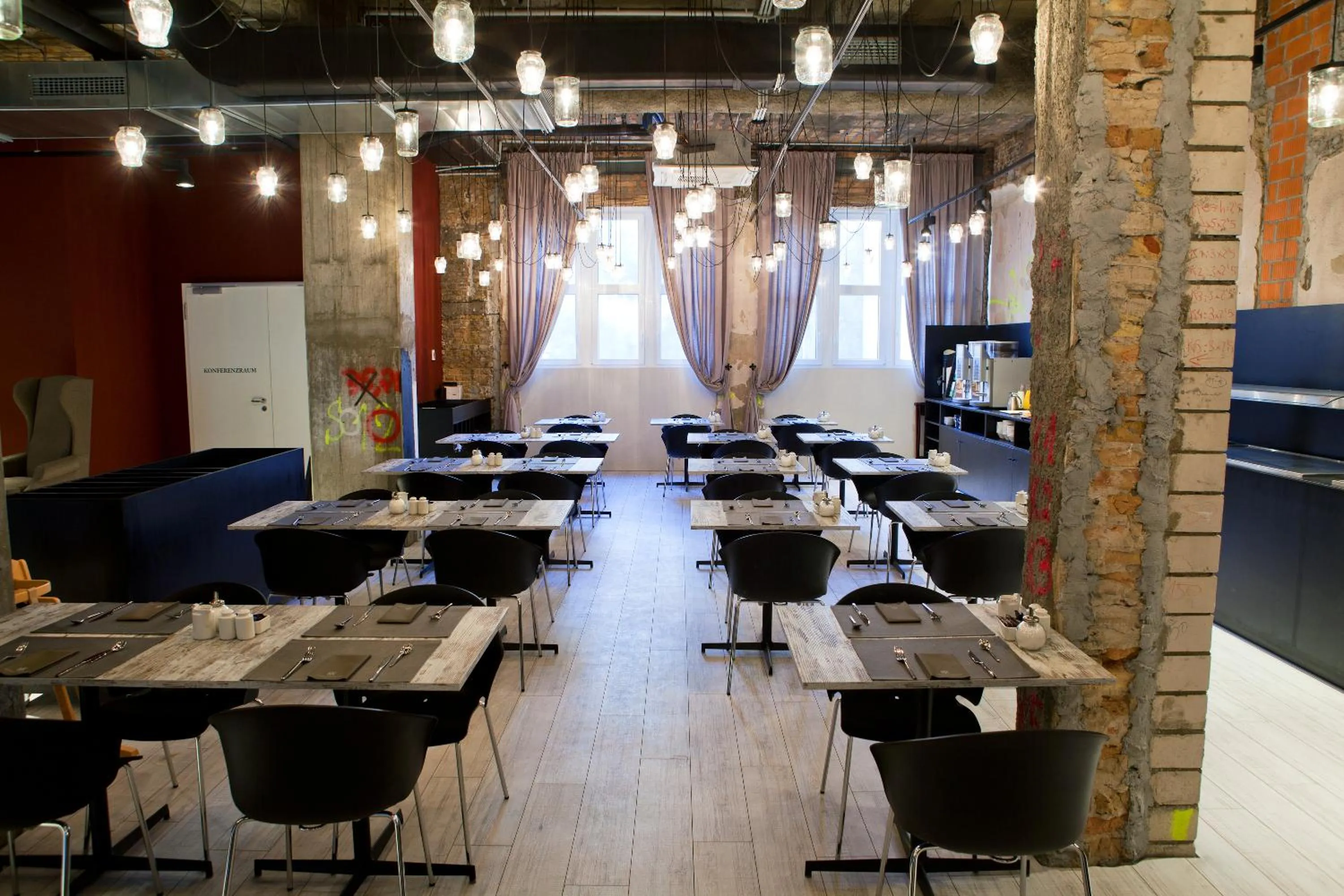 Restaurant/places to eat in Catalonia Berlin Mitte