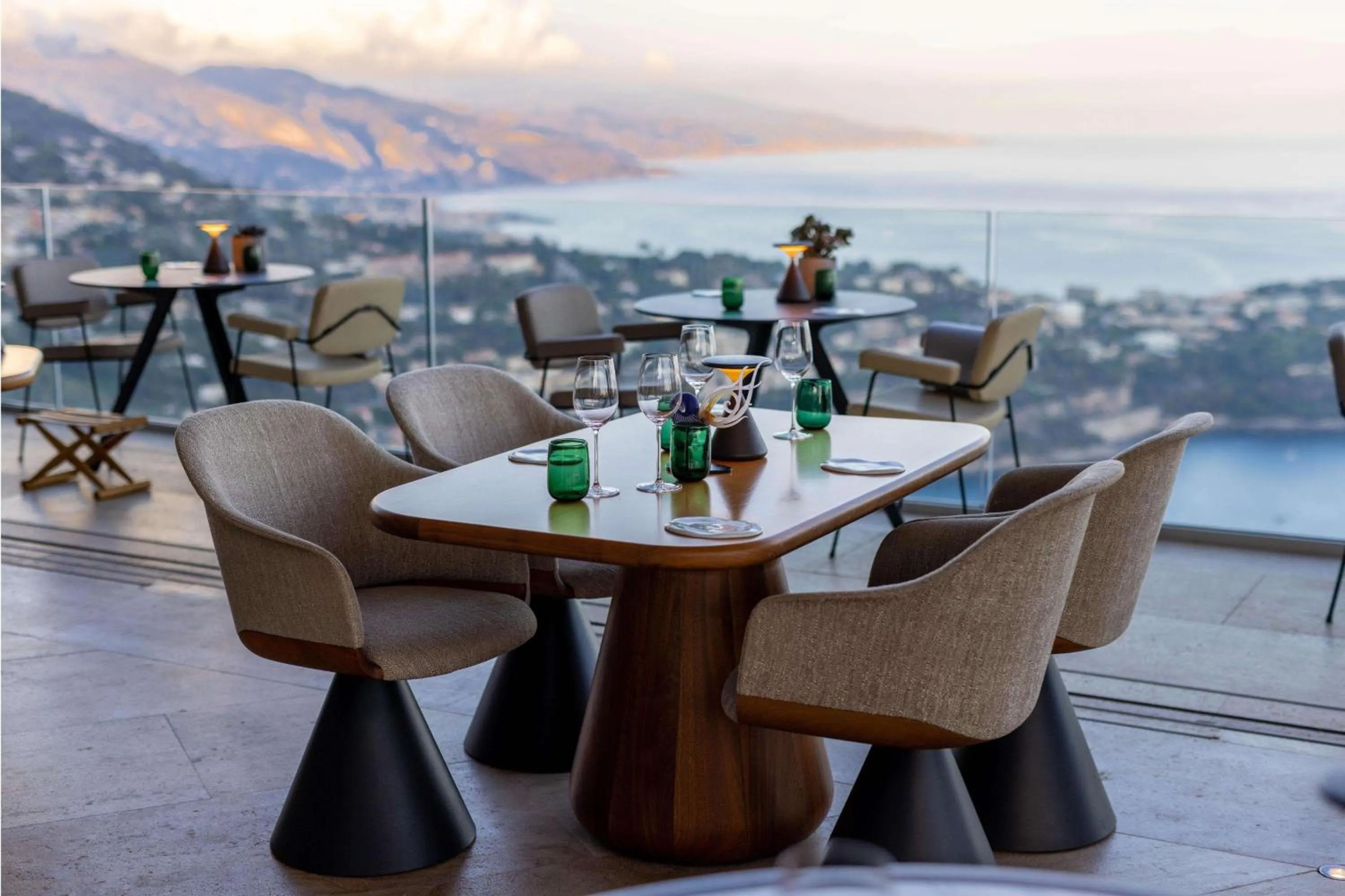 Restaurant/places to eat in The Maybourne Riviera, Maybourne