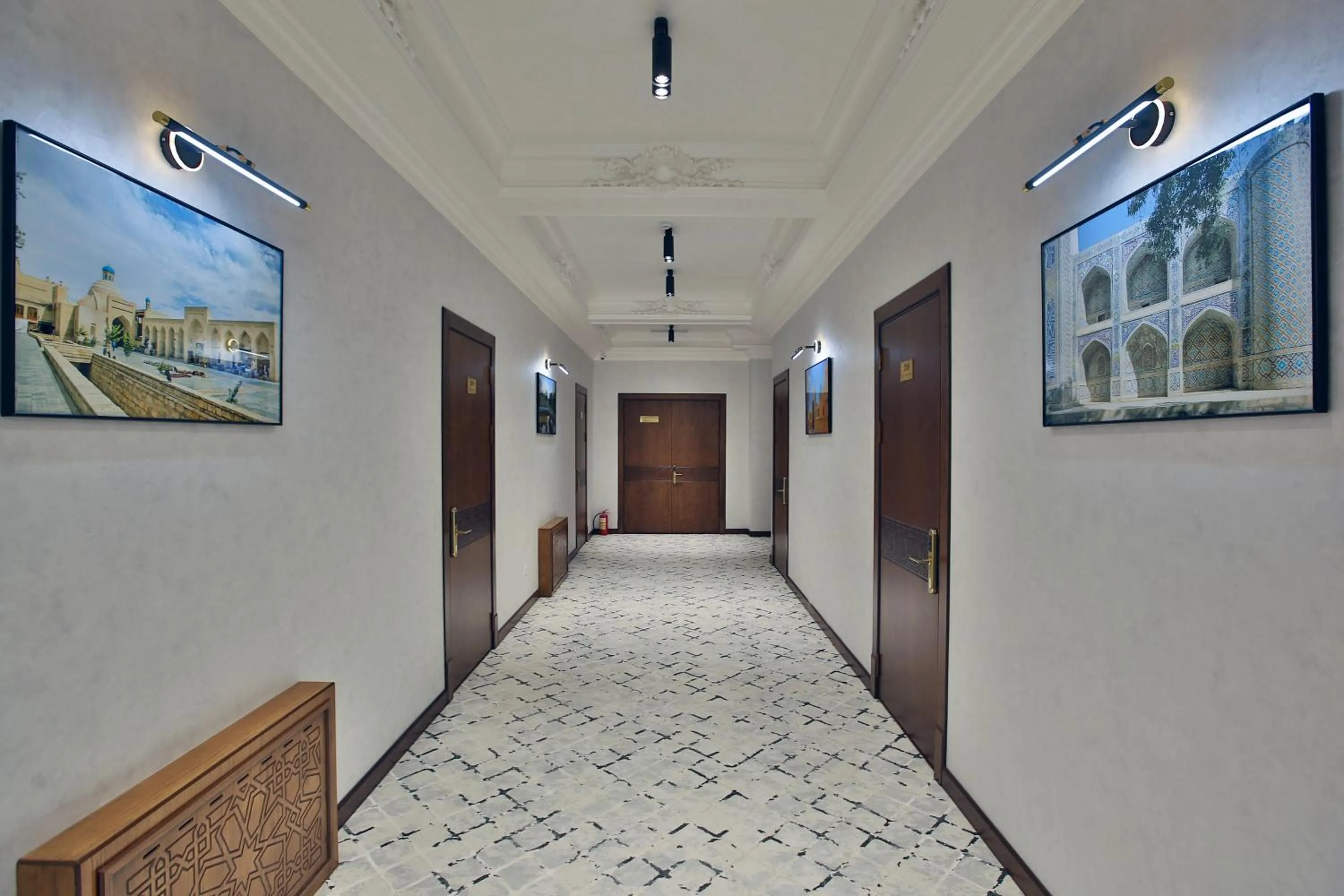 Paradise Plaza Luxury Hotel