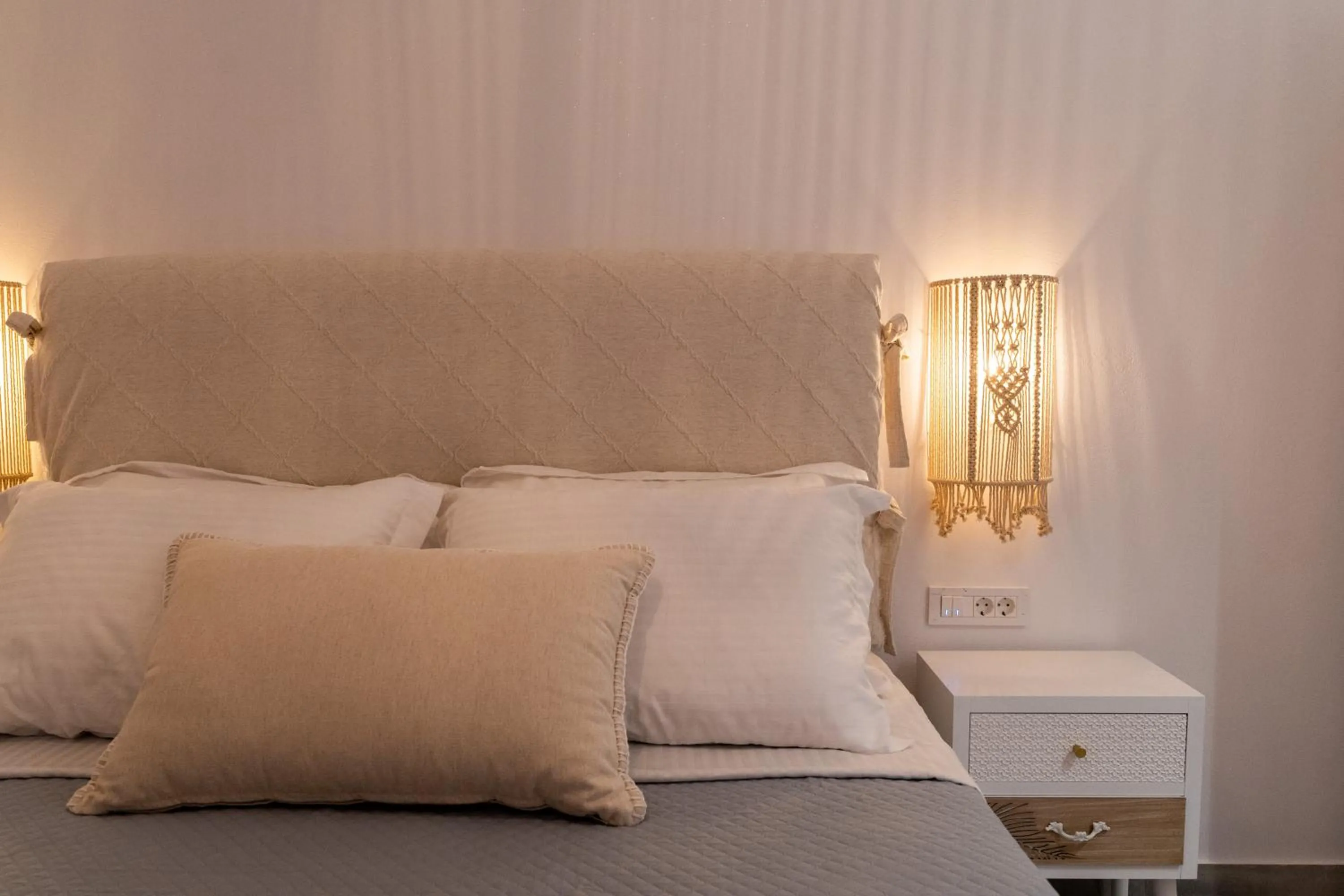 Bed in SantoRossa Luxury Villas