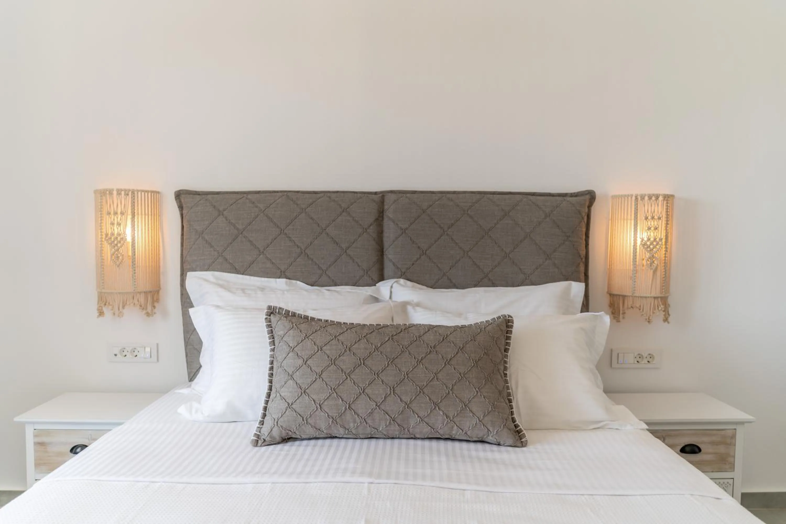 Bed in SantoRossa Luxury Villas