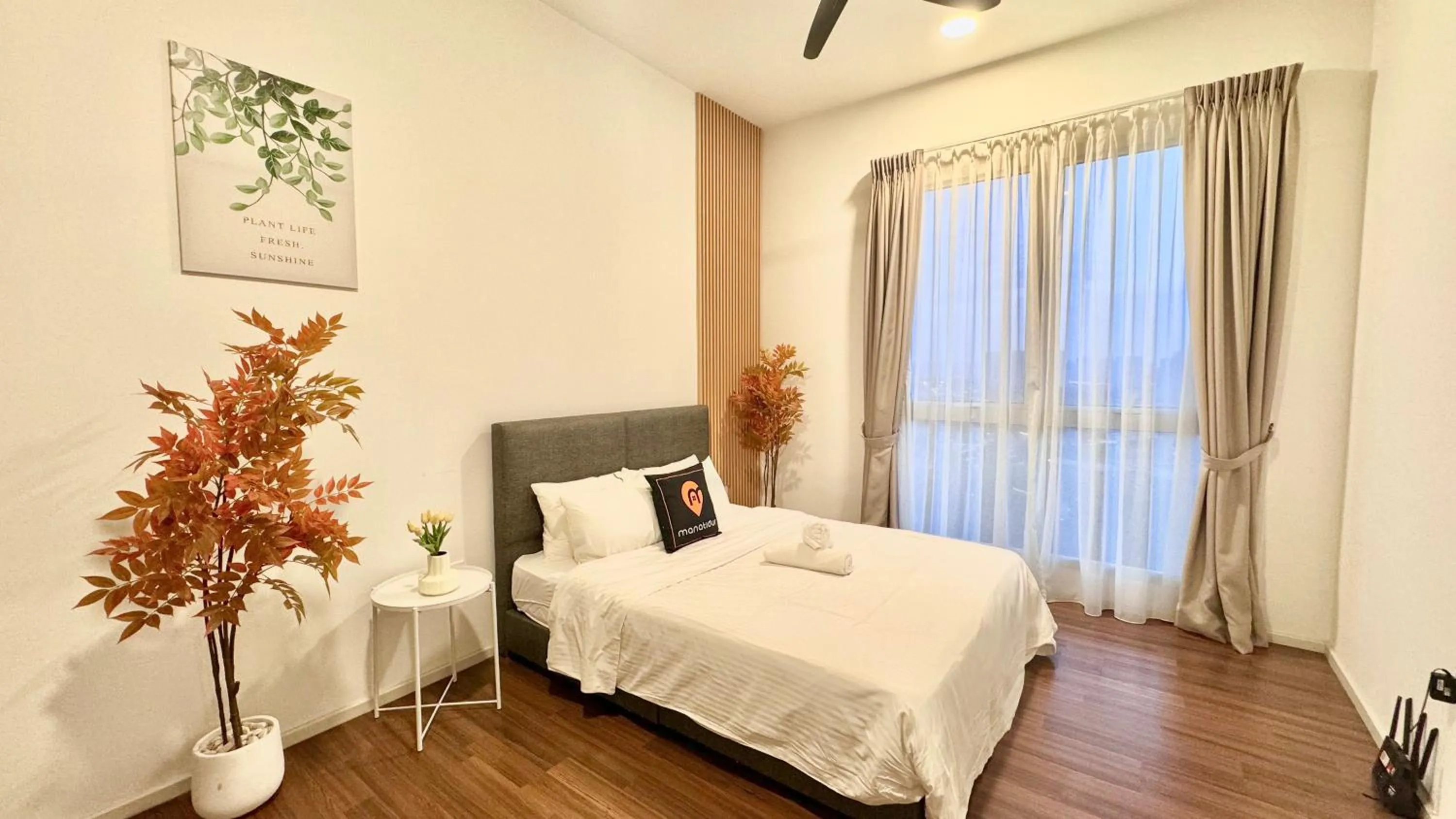 Bedroom, Bed in UNA Serviced Apartment by manatidur