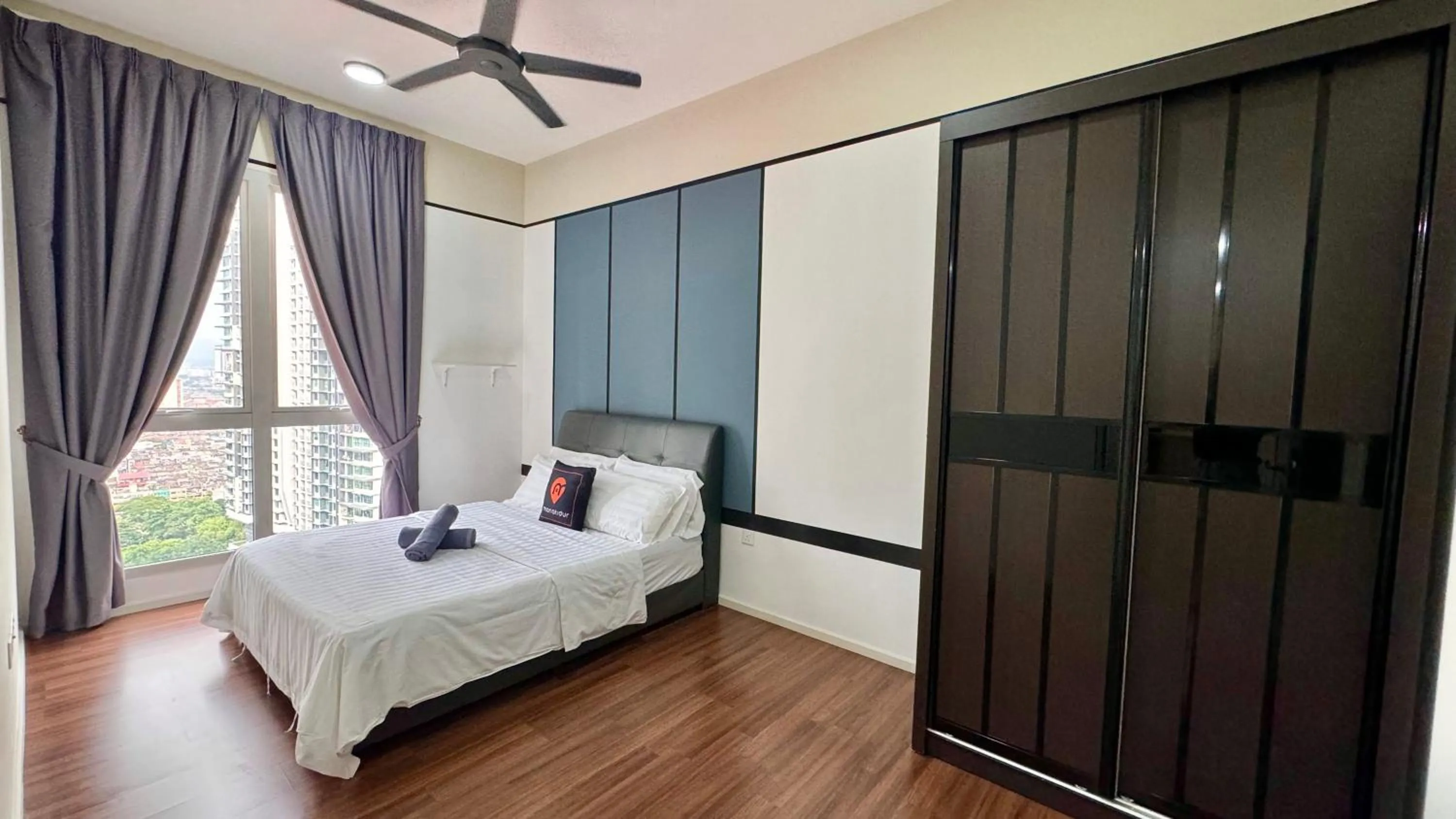 Bedroom, Bed in UNA Serviced Apartment by manatidur
