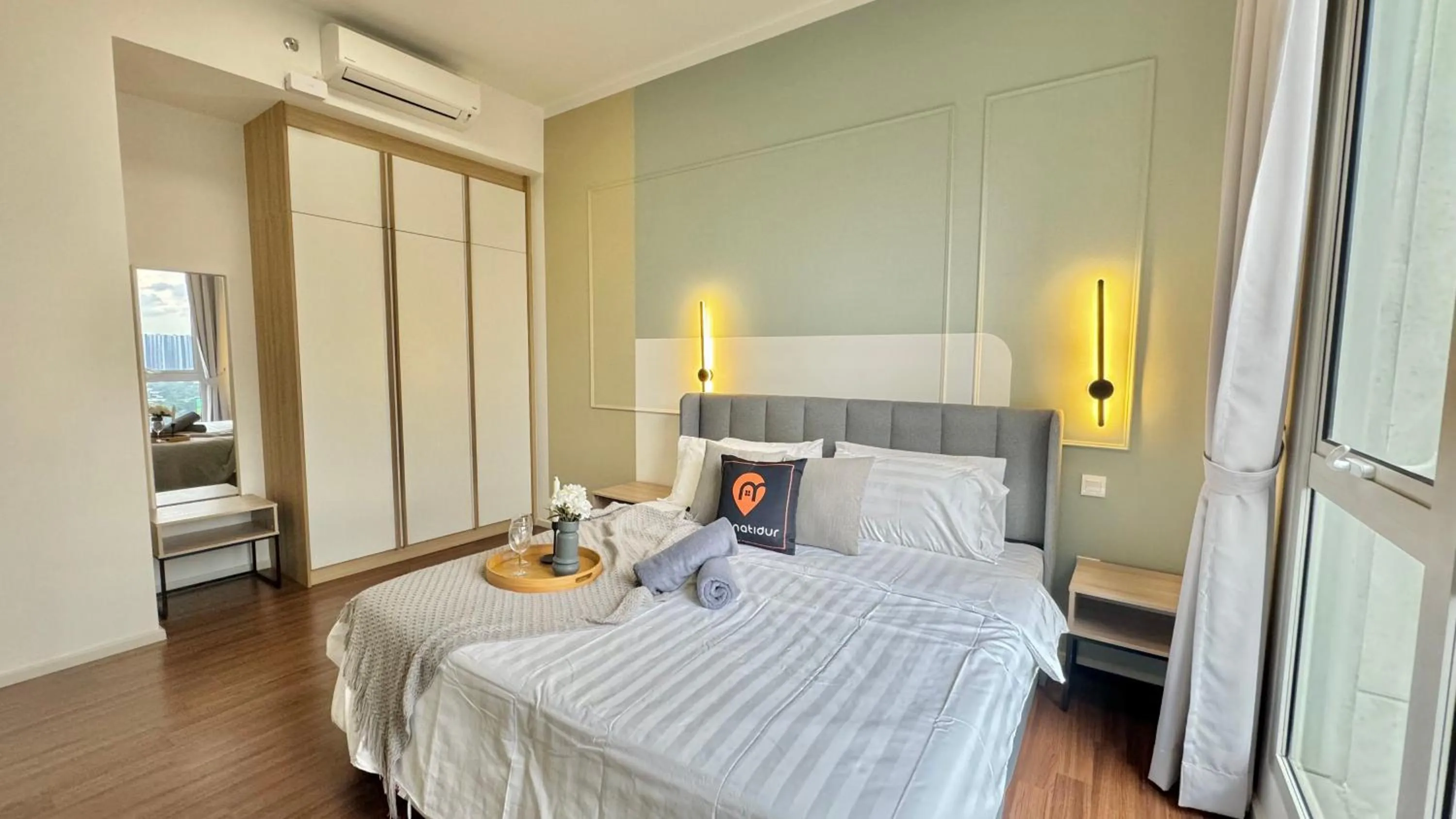 Bedroom, Bed in UNA Serviced Apartment by manatidur