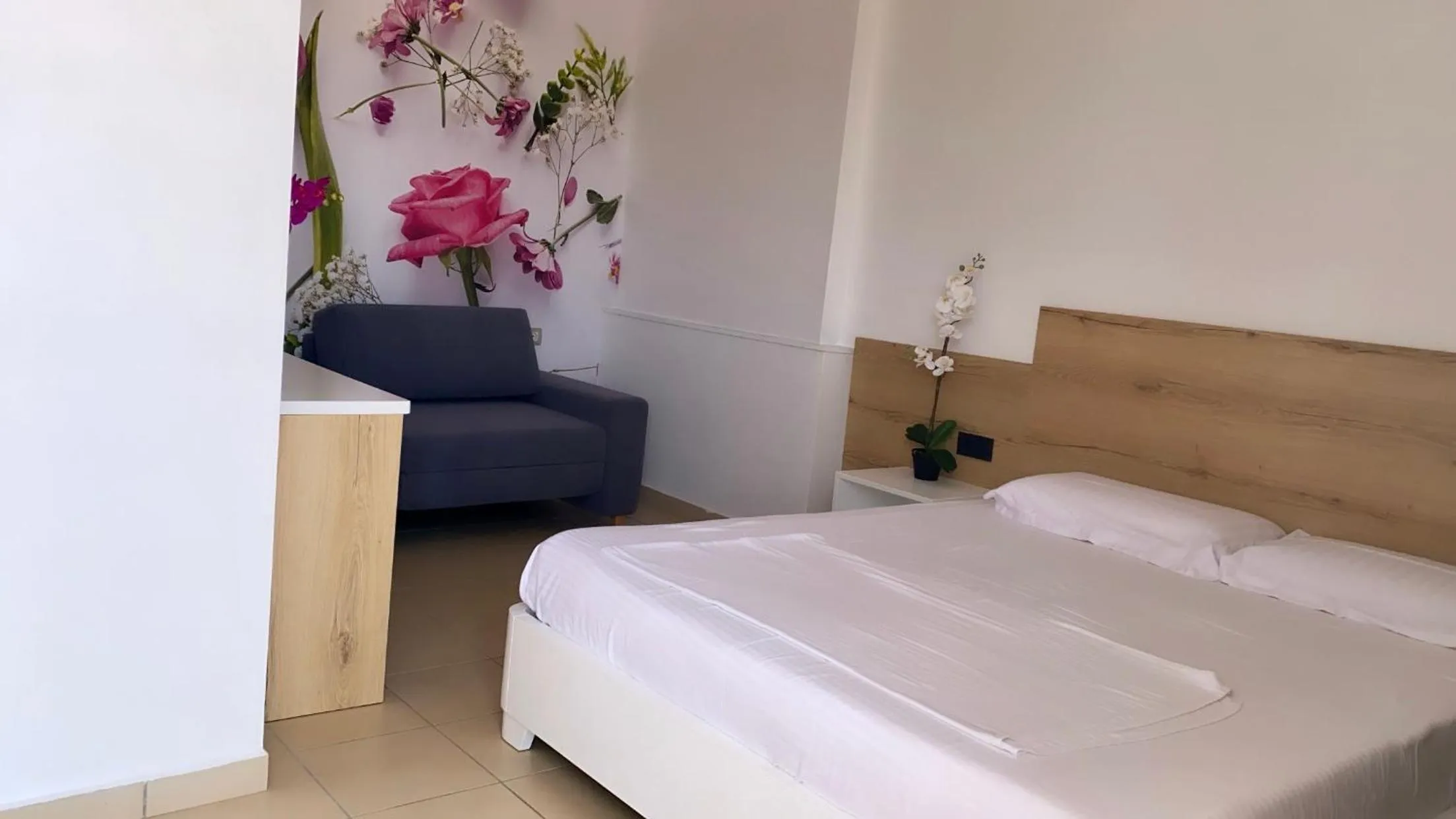 Bedroom, Bed in Hotel Nertili