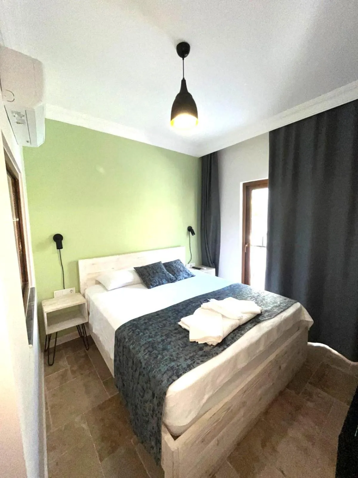 Photo of the whole room in Nest Gunay Otel