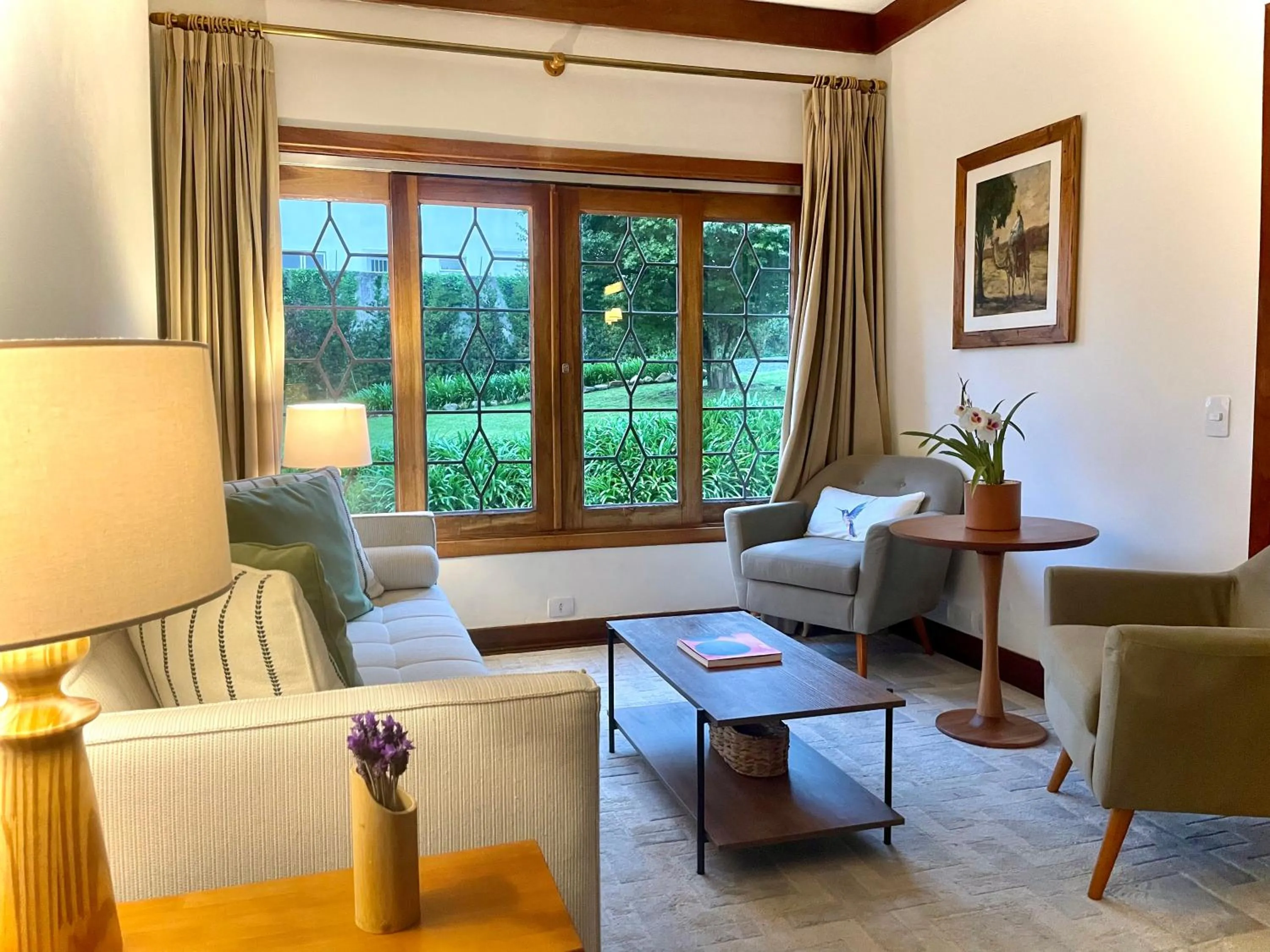 Living room in Casa Três Rios - Campos do Jordão