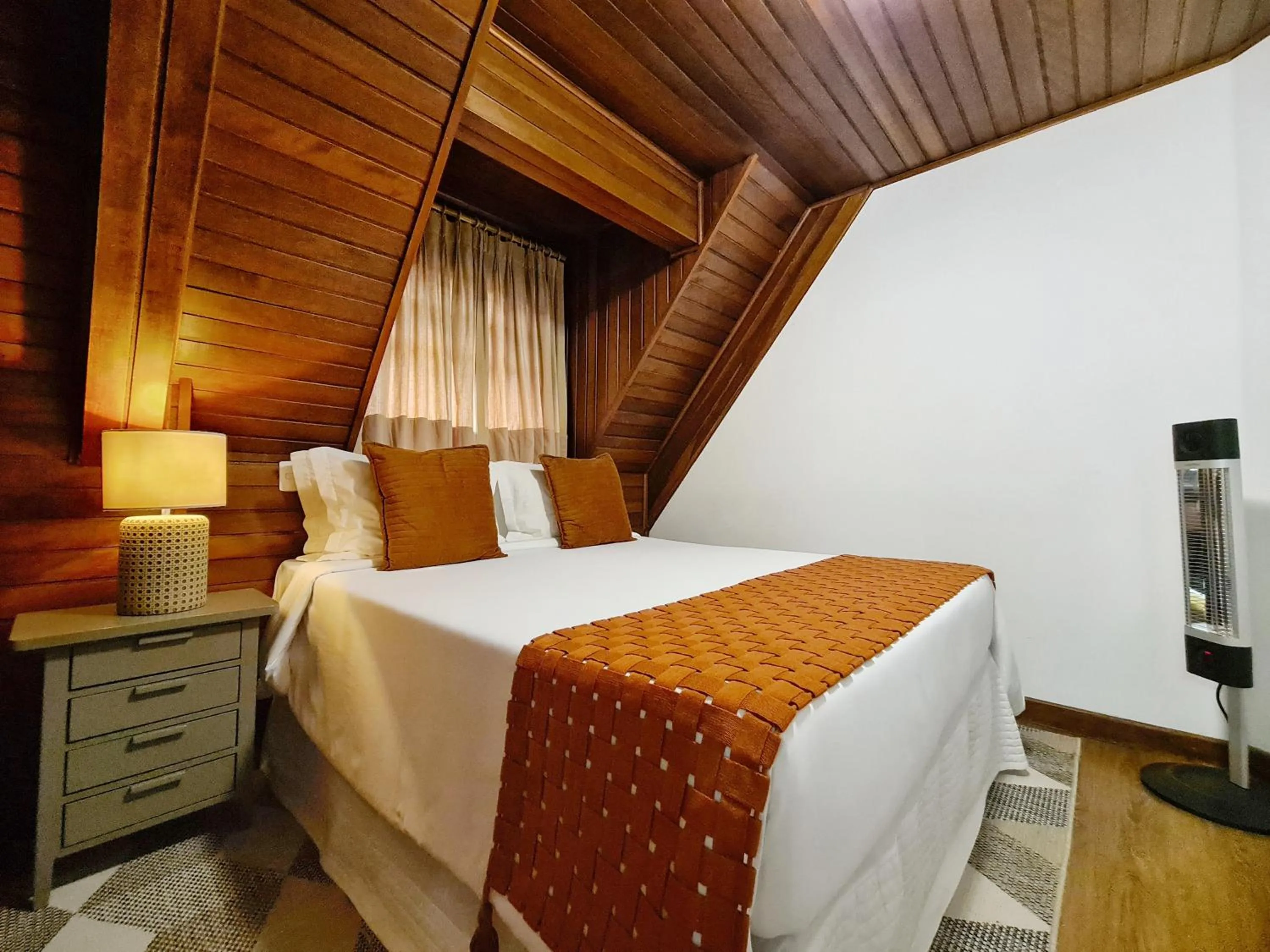 Bed in Casa Três Rios - Campos do Jordão