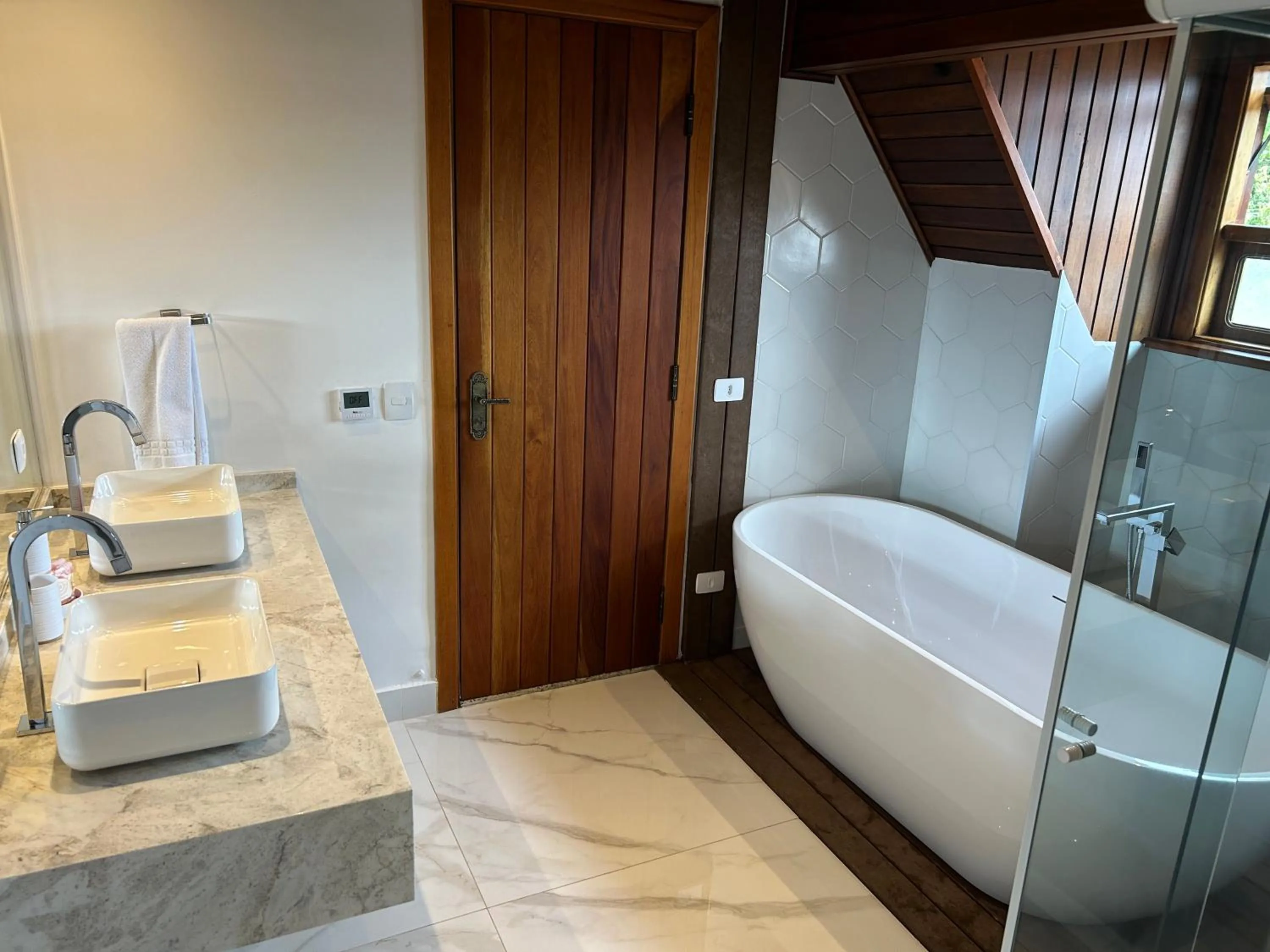 Bathroom in Casa Três Rios - Campos do Jordão