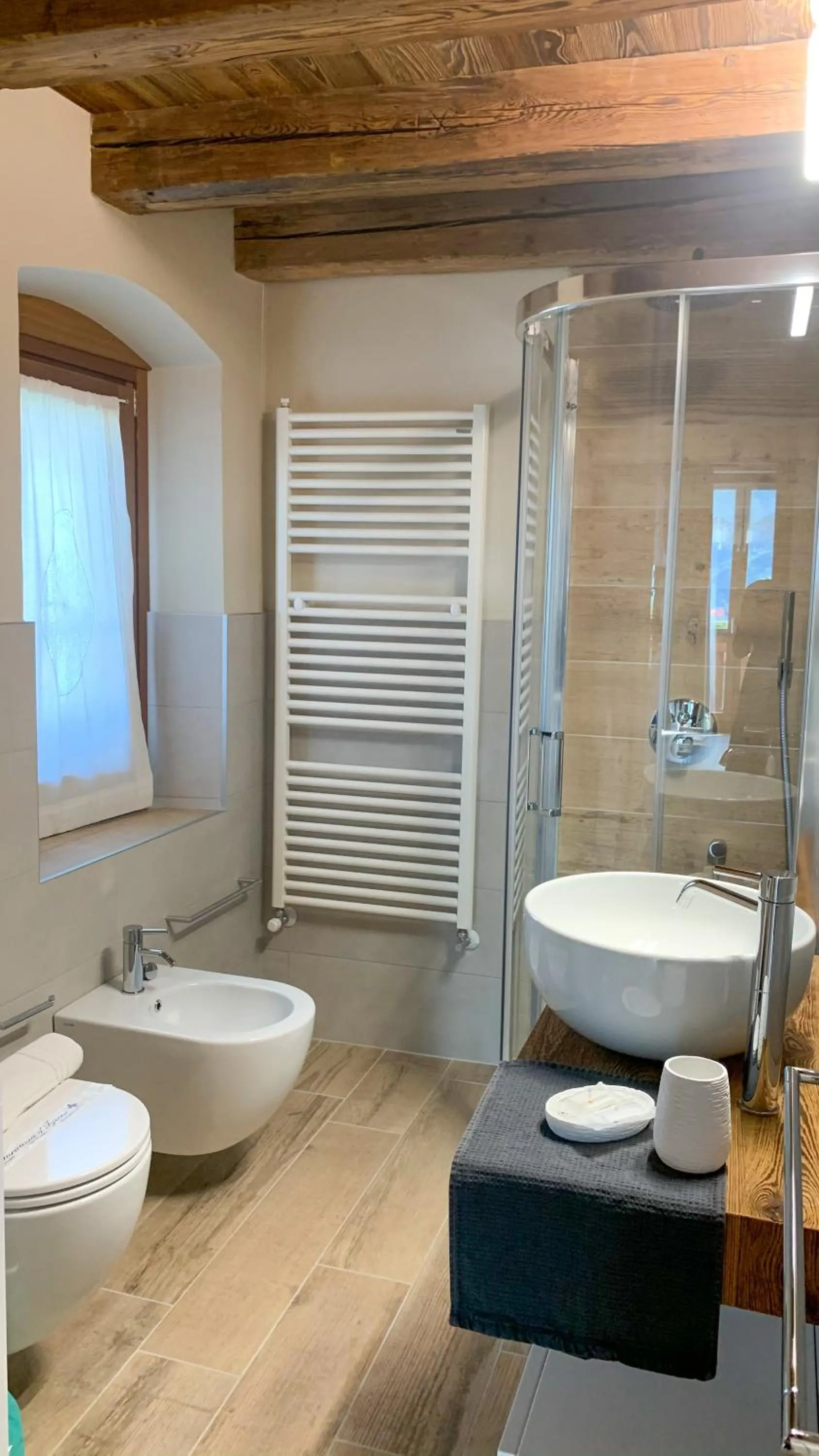 Bathroom in Alle Macine - Historic Molino Maufet Watermill - Lake Como