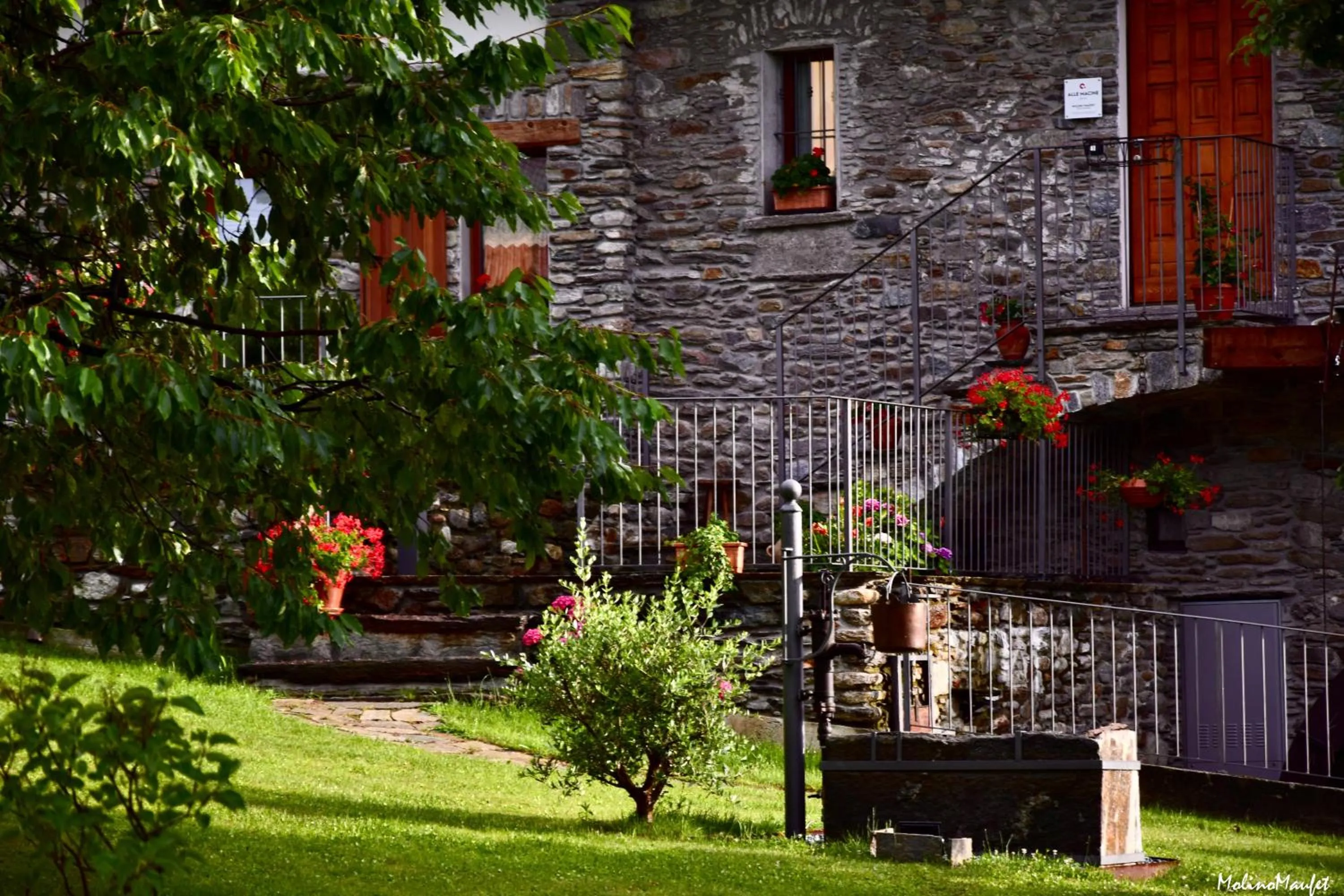 Property building in Alle Macine - Historic Molino Maufet Watermill - Lake Como