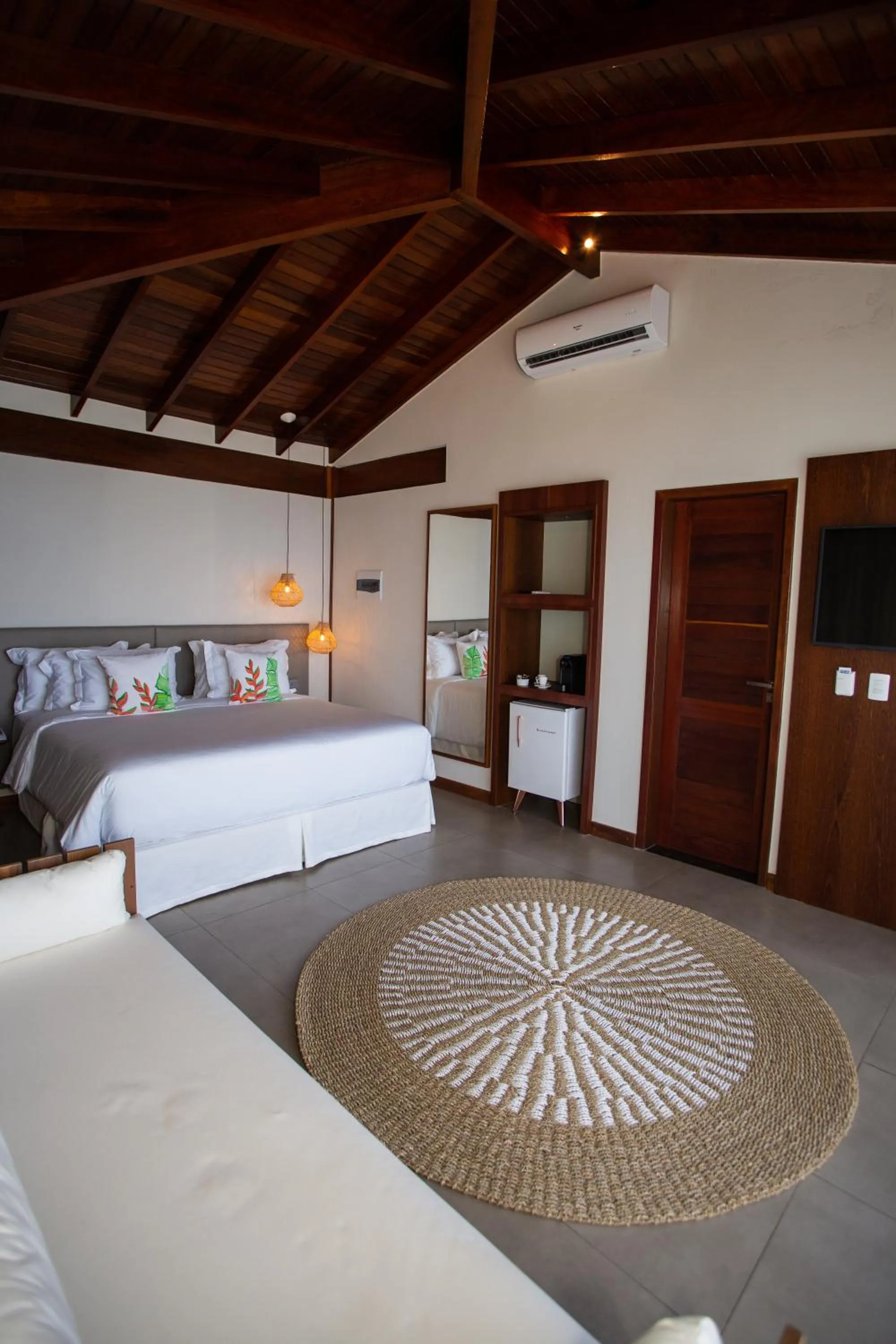 View (from property/room), Bed in Pousada Ecológica Akanã