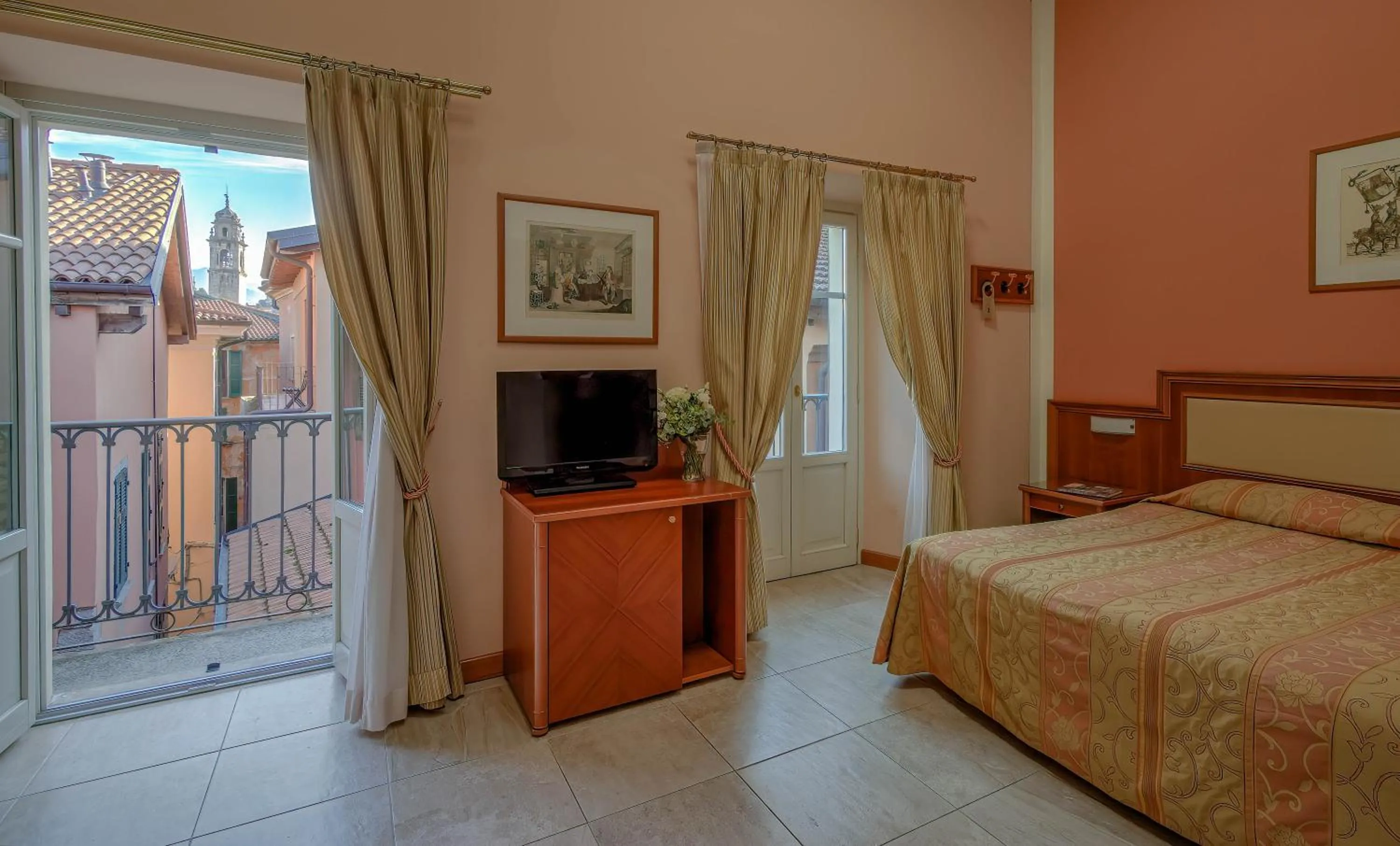 Bed in LVG Hotel Collection - Belvedere San Gottardo