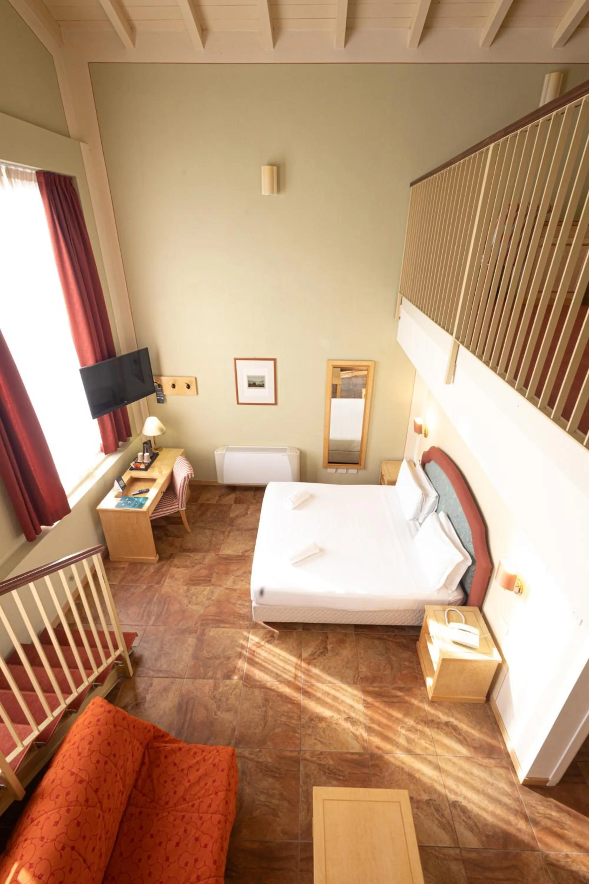 TV and multimedia, Bed in LVG Hotel Collection - Belvedere San Gottardo