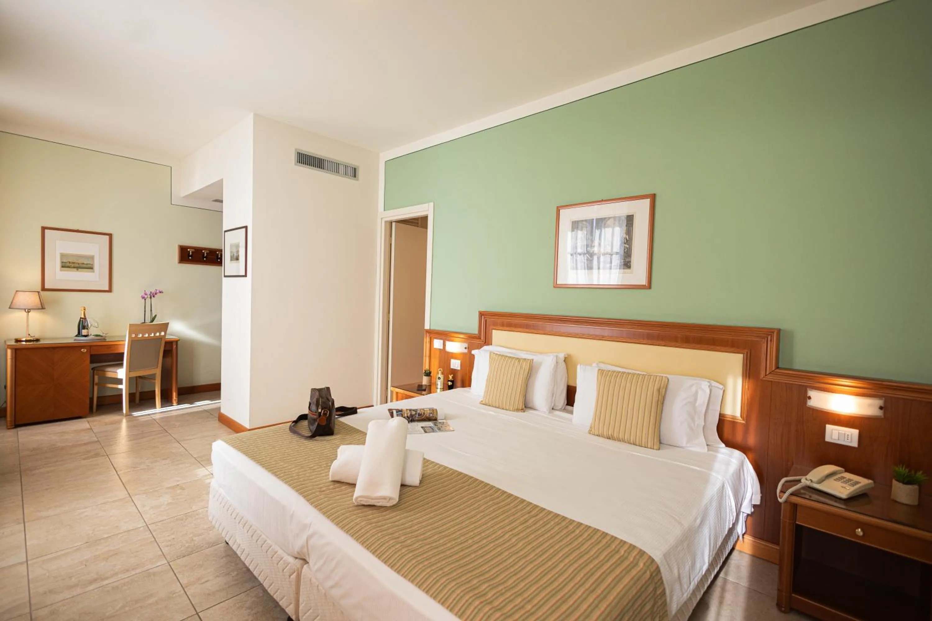 Bed in LVG Hotel Collection - Belvedere San Gottardo