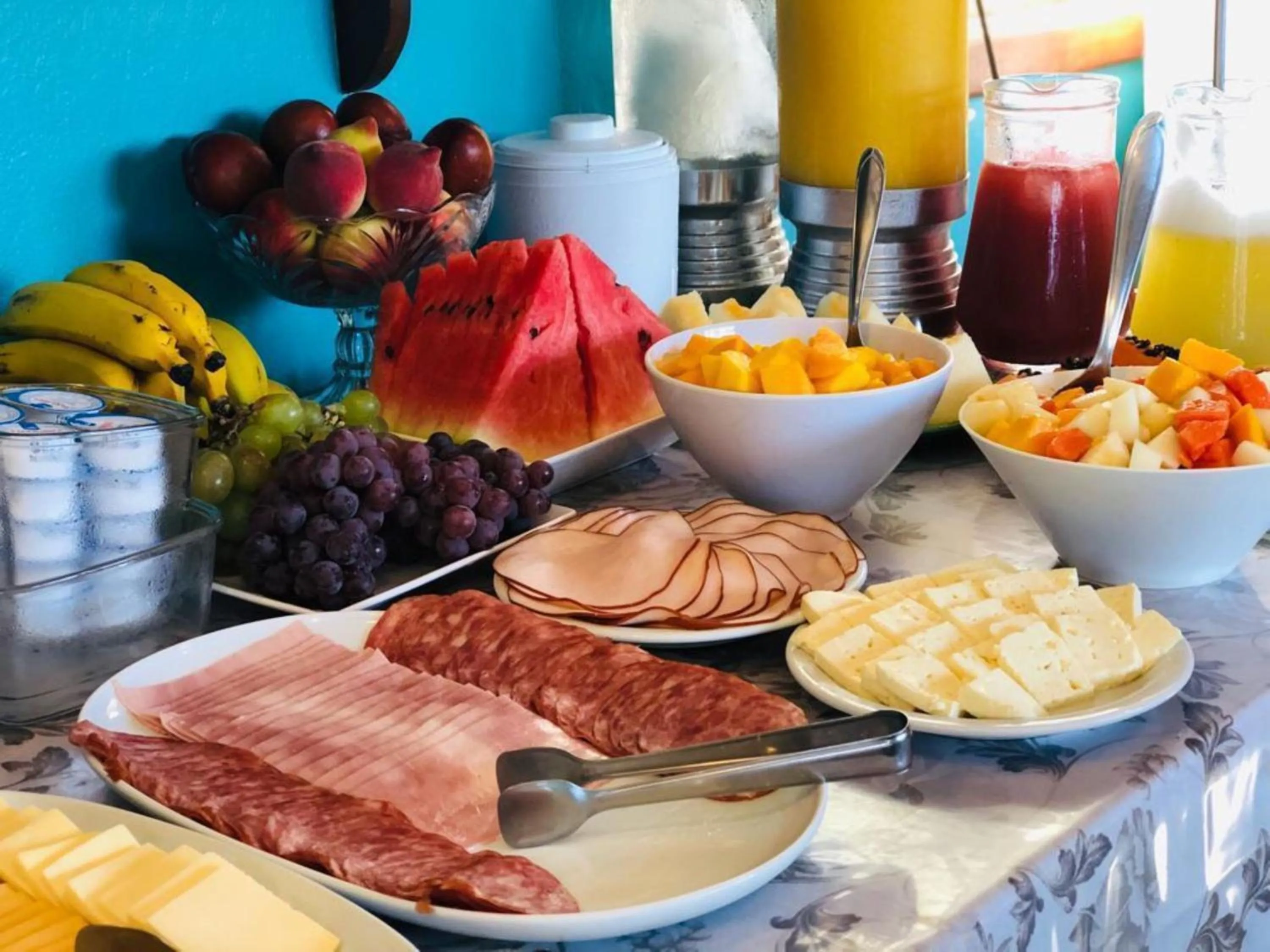 Restaurant/places to eat in Pousada Arquipélago