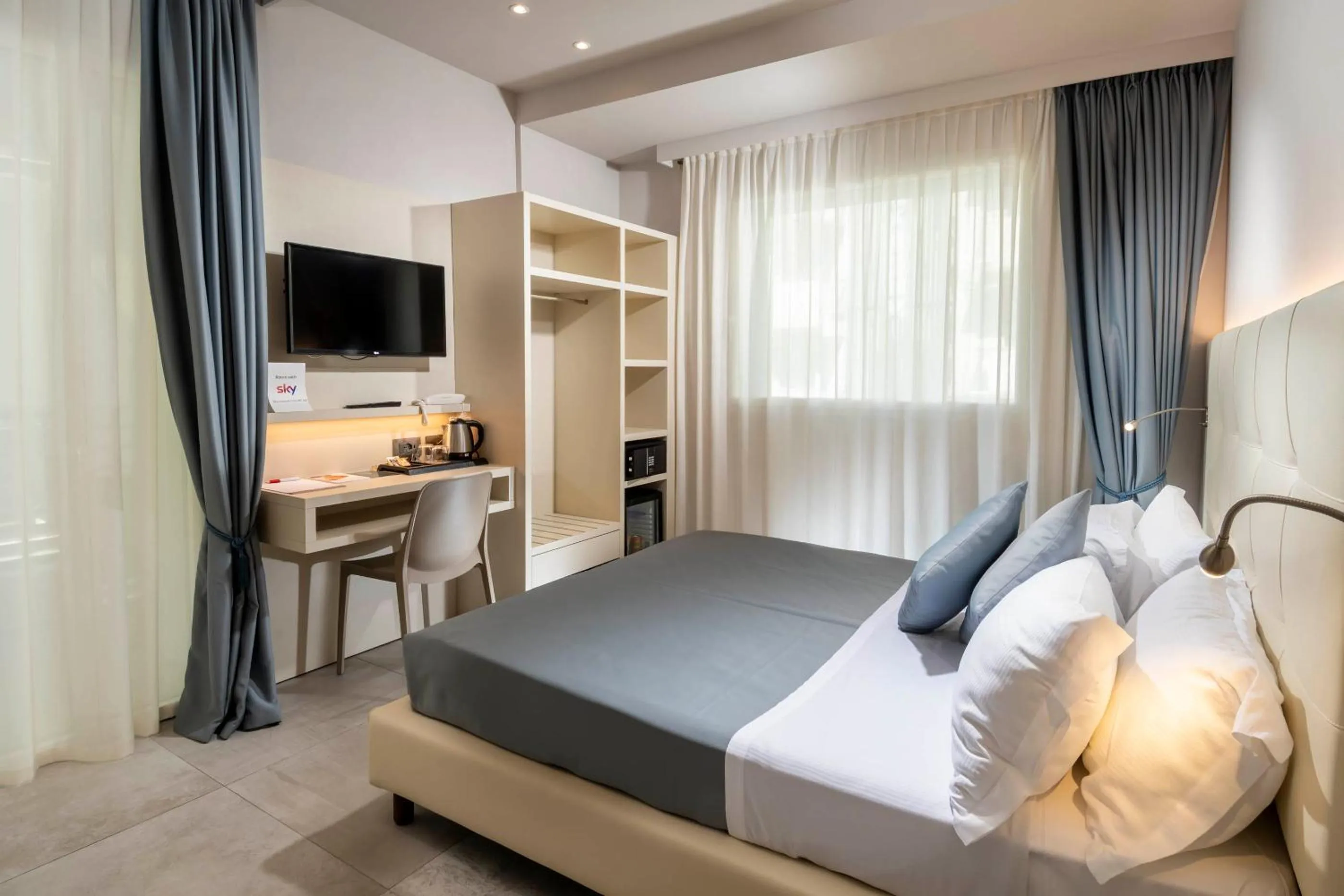 Bedroom, Bed in B&B Primrose Residence Hotel