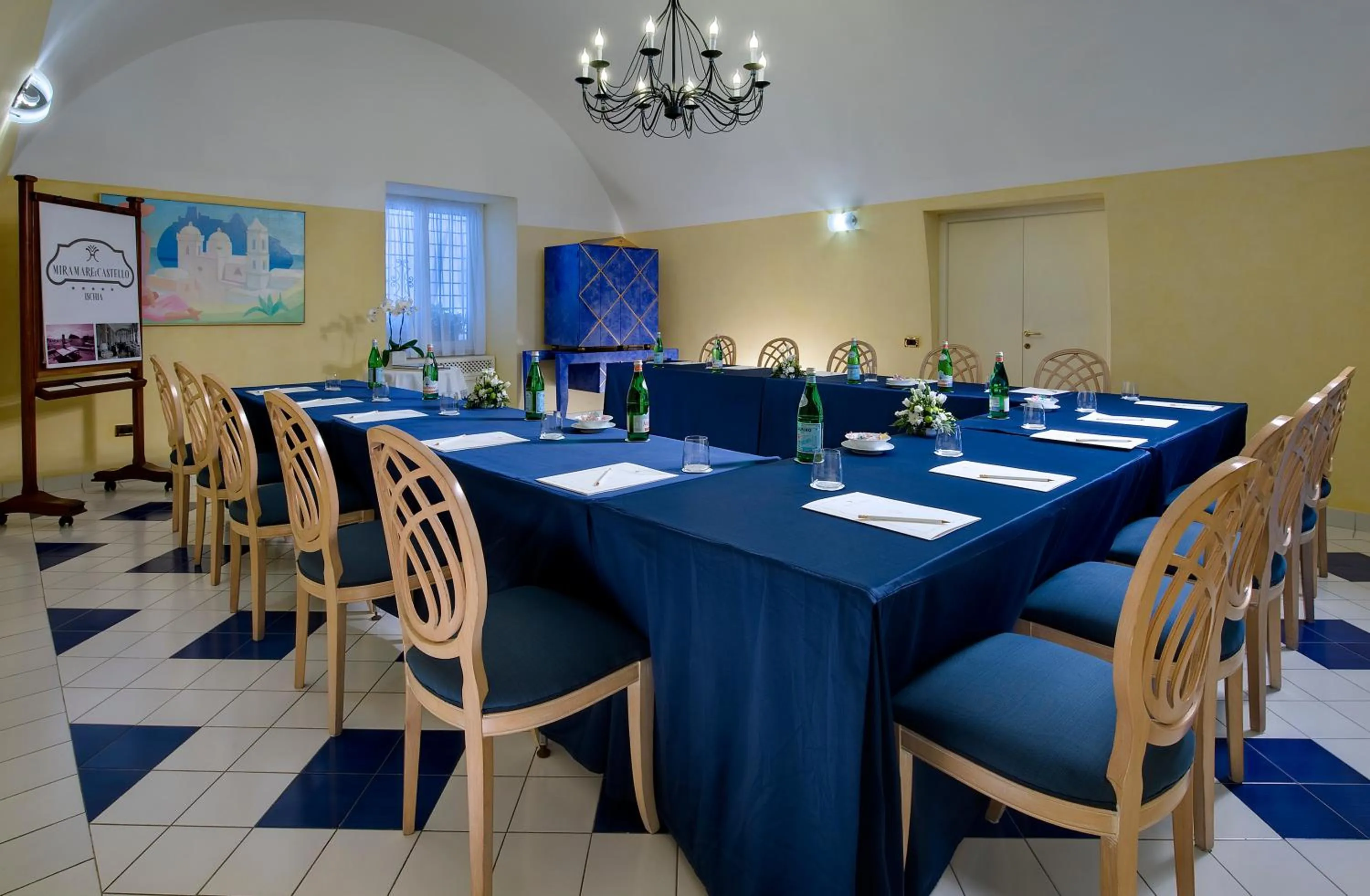 Business facilities in Miramare E Castello