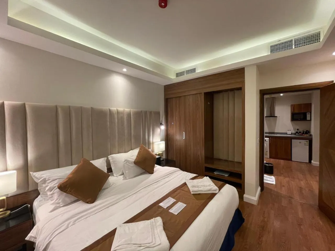 Bed in Smayah Residence Hotel - Riyadh Convention & Exhibition center