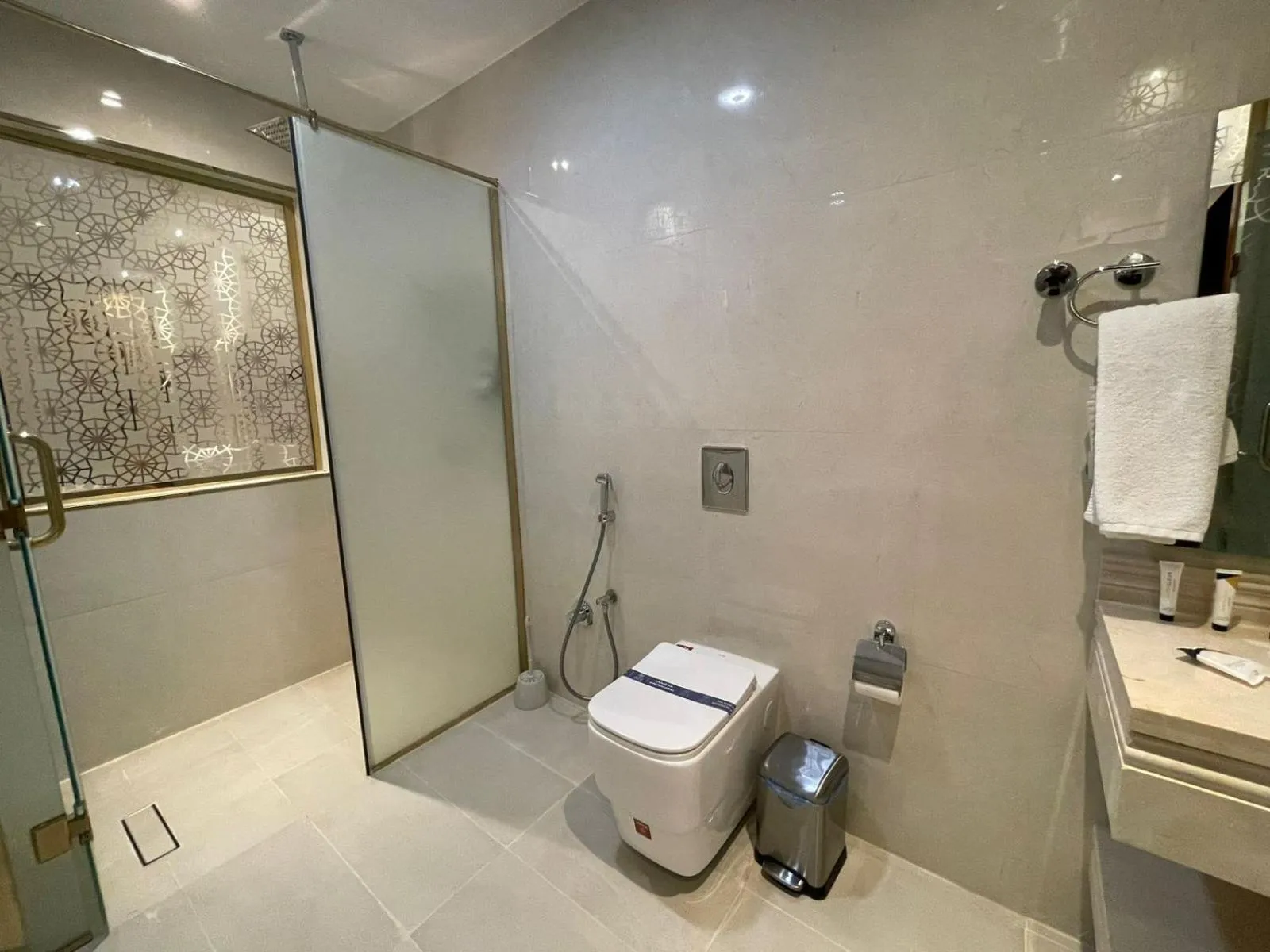 Smayah Residence Hotel - Riyadh Convention & Exhibition center