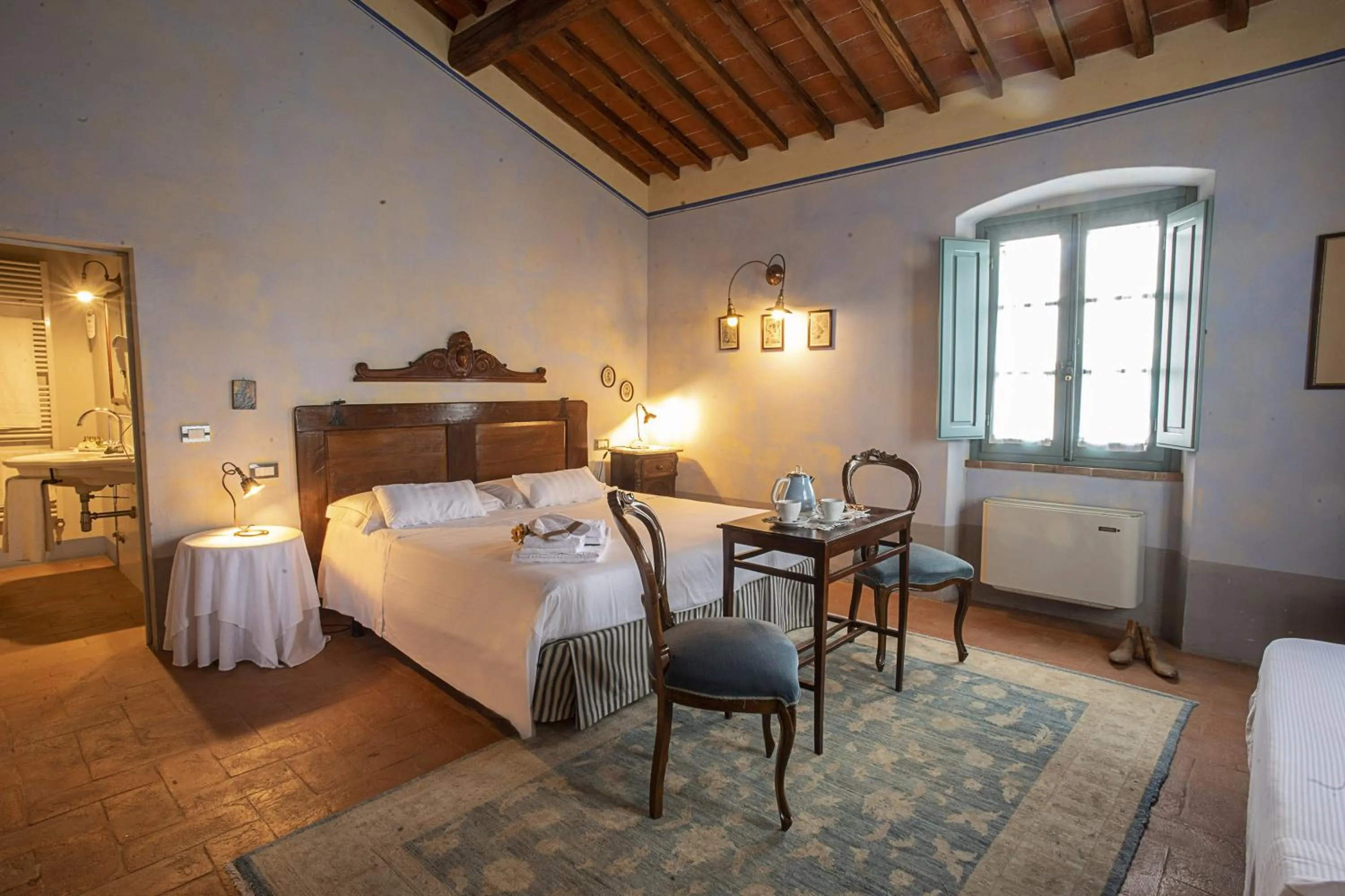 Photo of the whole room, Bed in Cortona Resort-Le Terre Dei Cavalieri