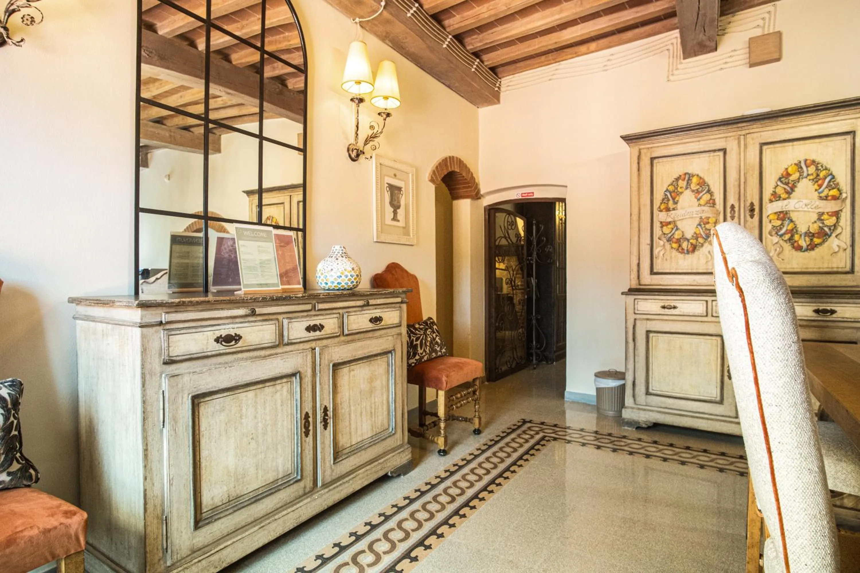 Restaurant/places to eat in Residenza Il Colle