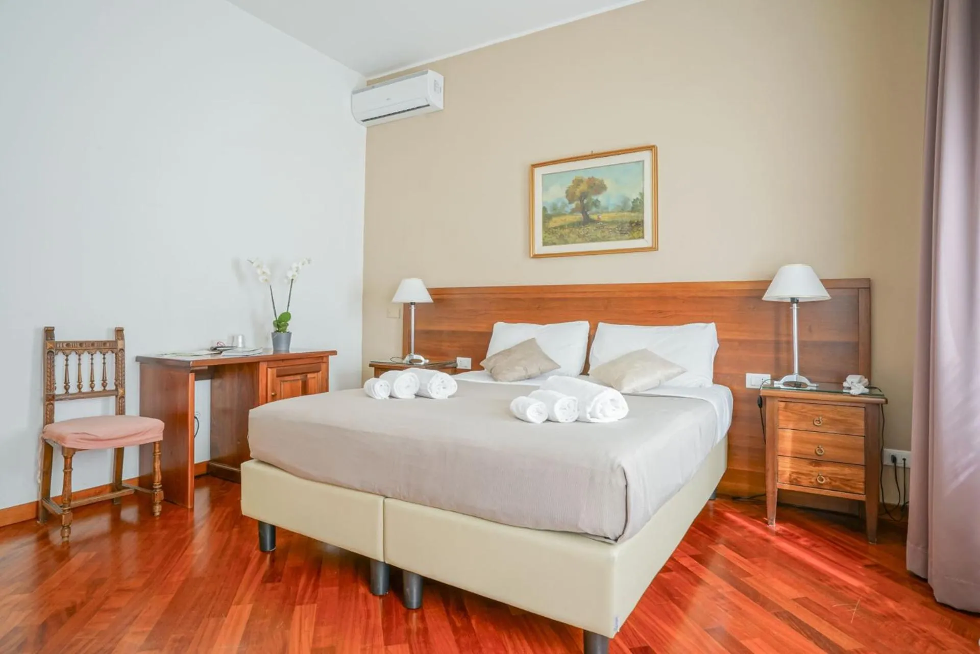 Bed in Hotel St. Moritz