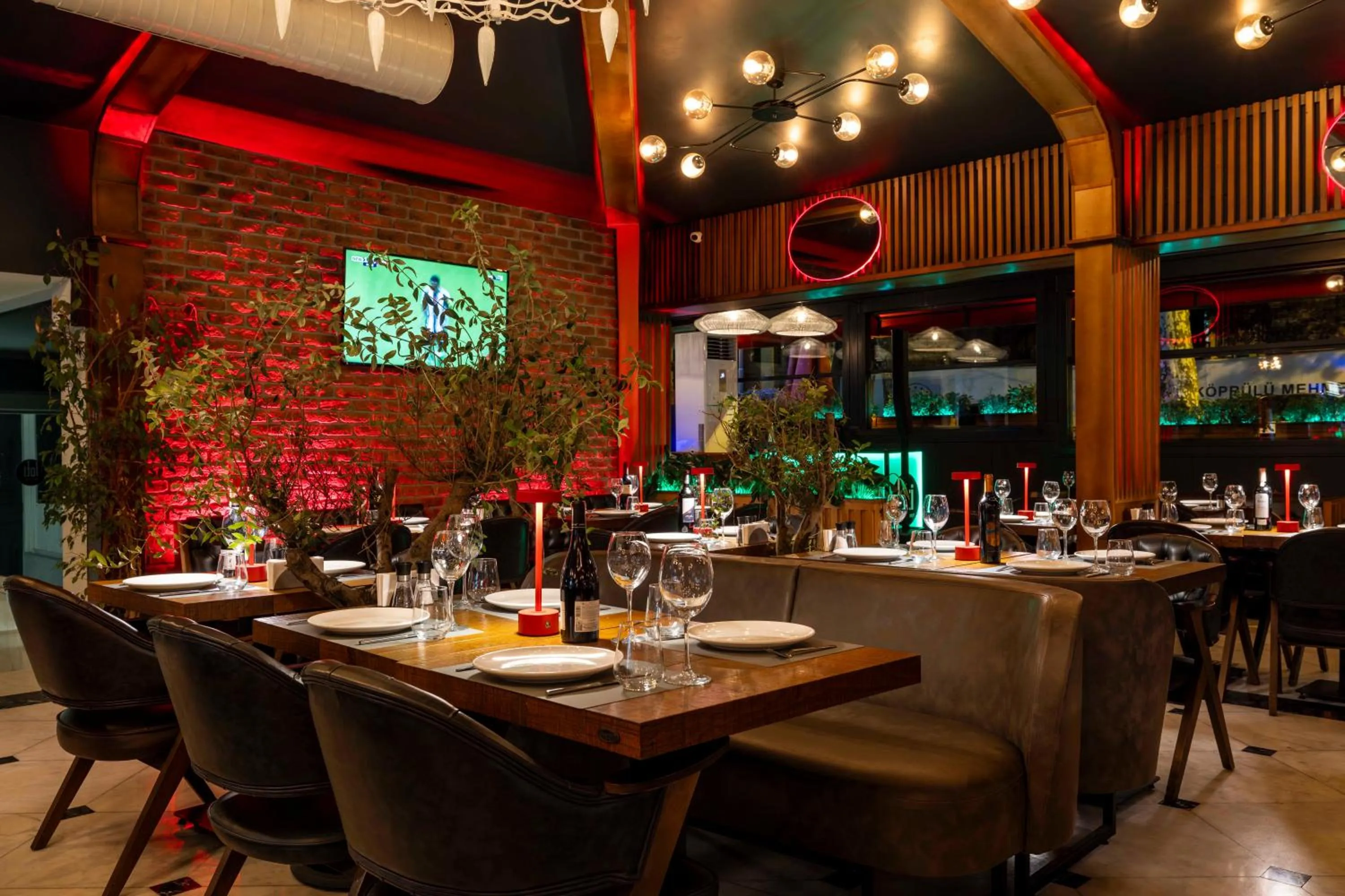 Restaurant/places to eat in Pierre Loti Hotel Old City- Special Category