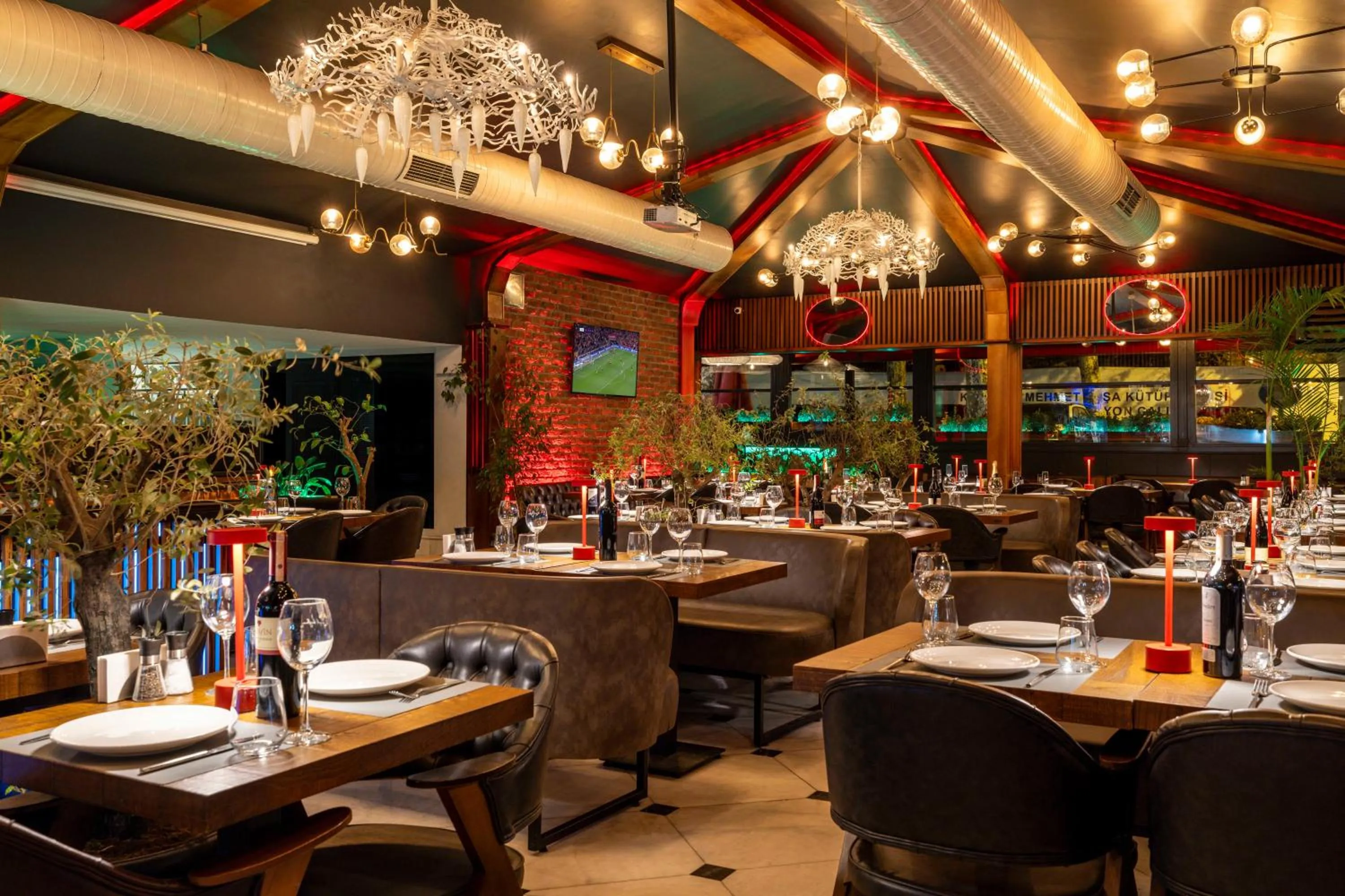 Restaurant/places to eat in Pierre Loti Hotel Old City- Special Category