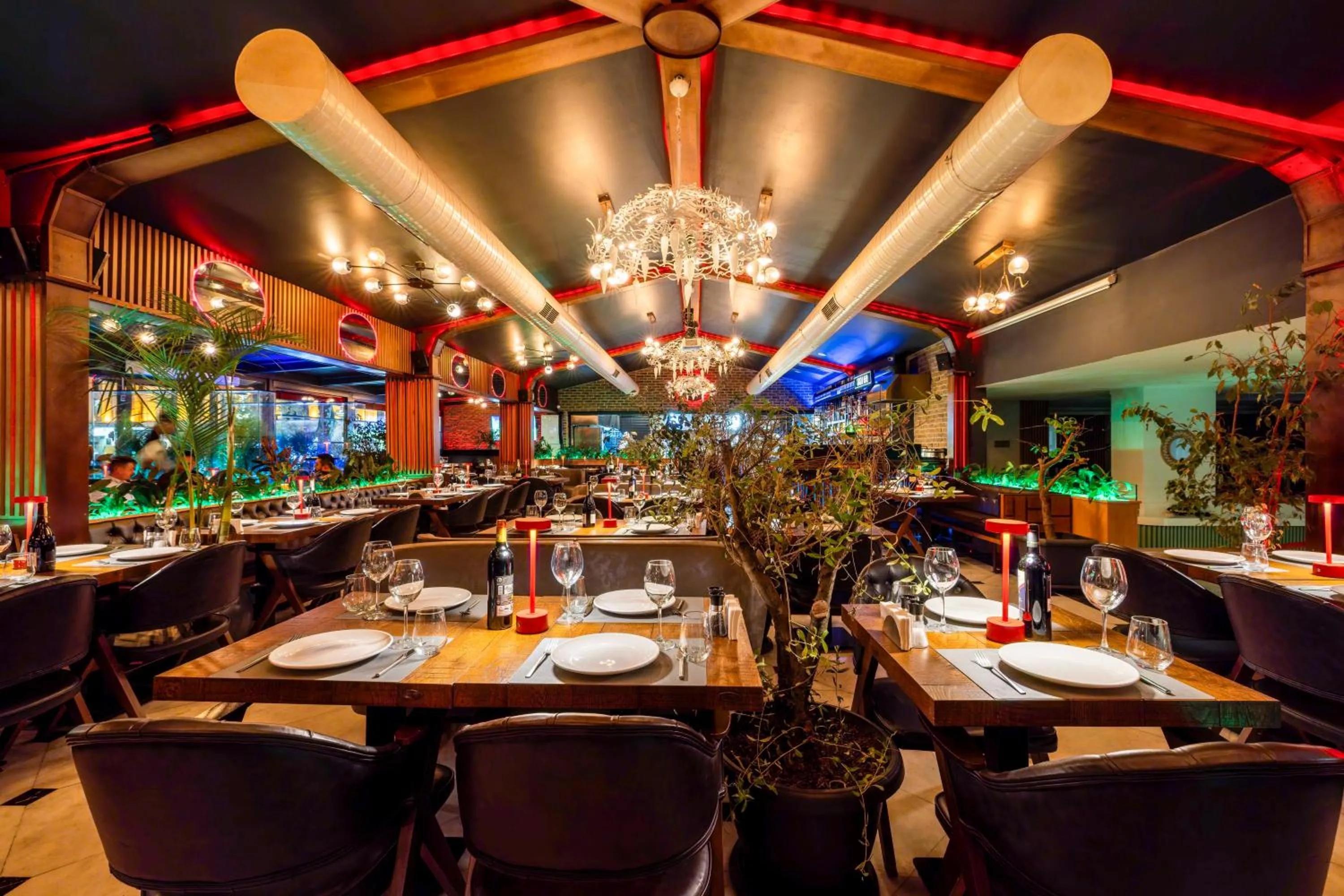 Restaurant/places to eat in Pierre Loti Hotel Old City- Special Category