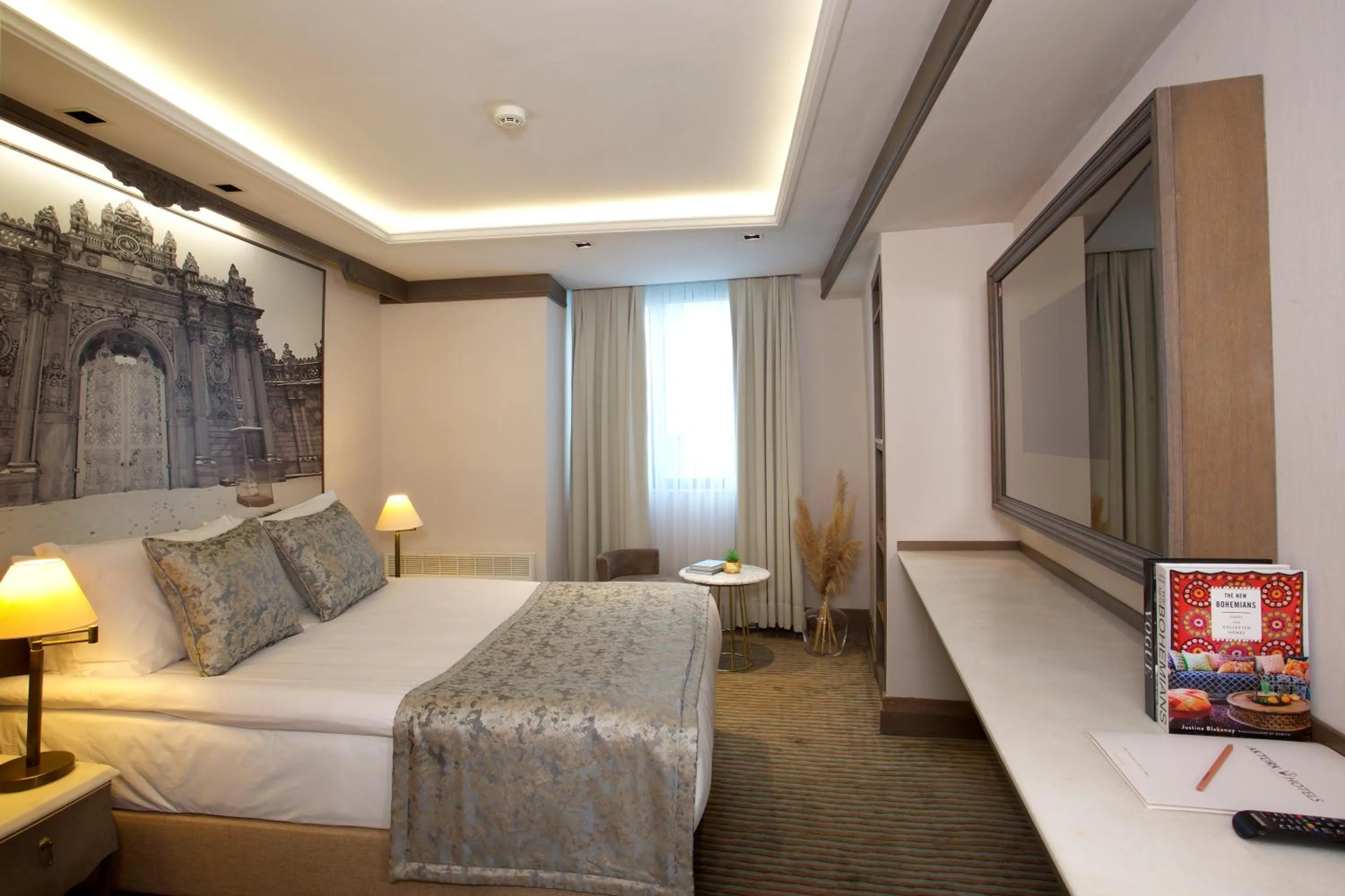 Bed in Pierre Loti Hotel Old City- Special Category
