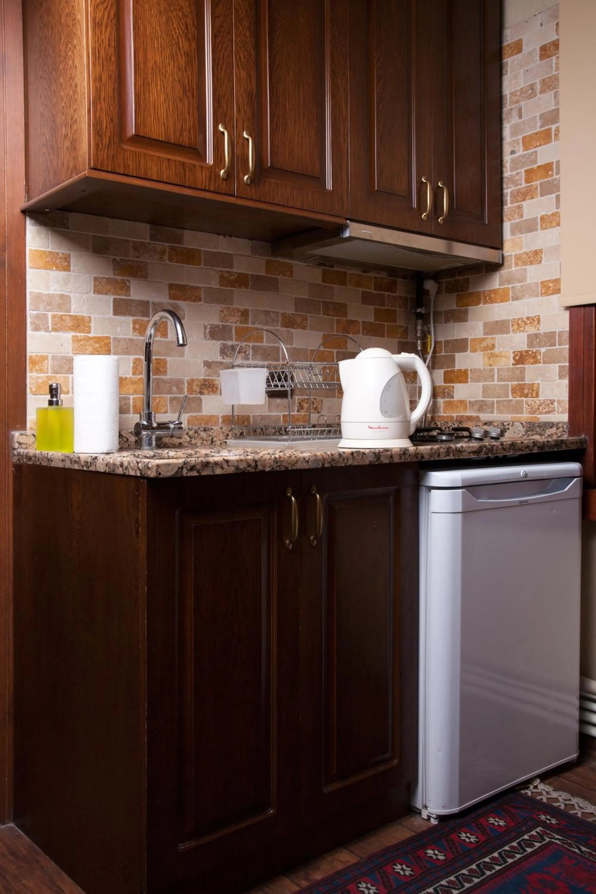 Kitchen or kitchenette in Sultanahmet Suites